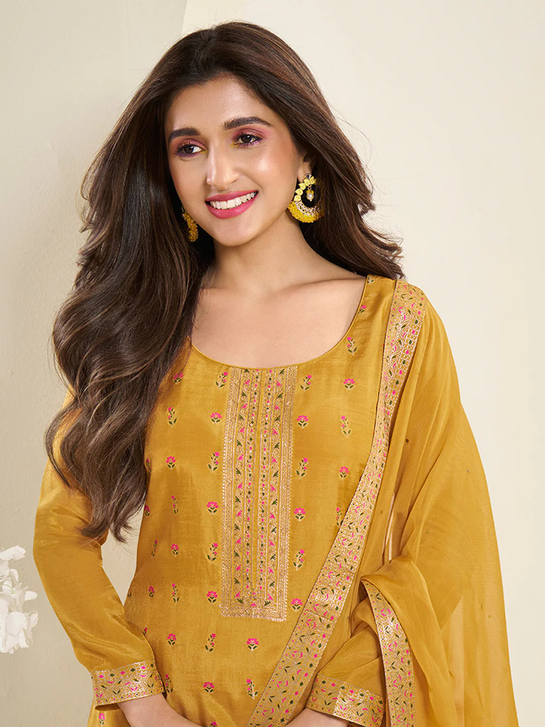 Priyanka Kamiz & Pant