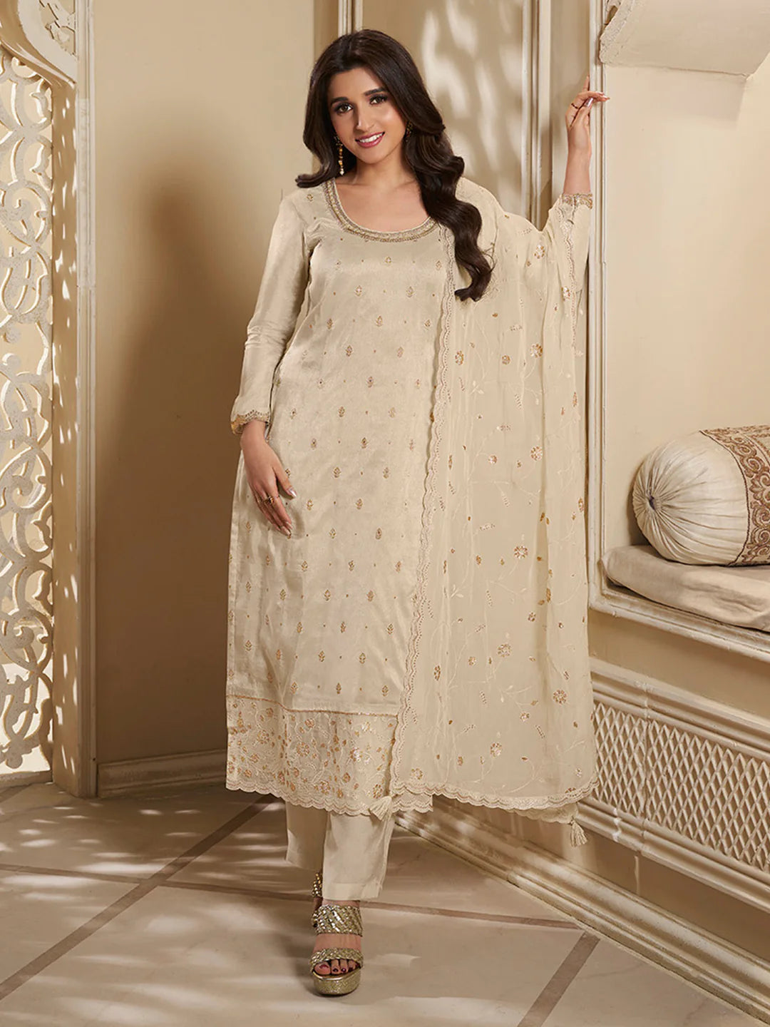 Kashish Kamiz & Pant