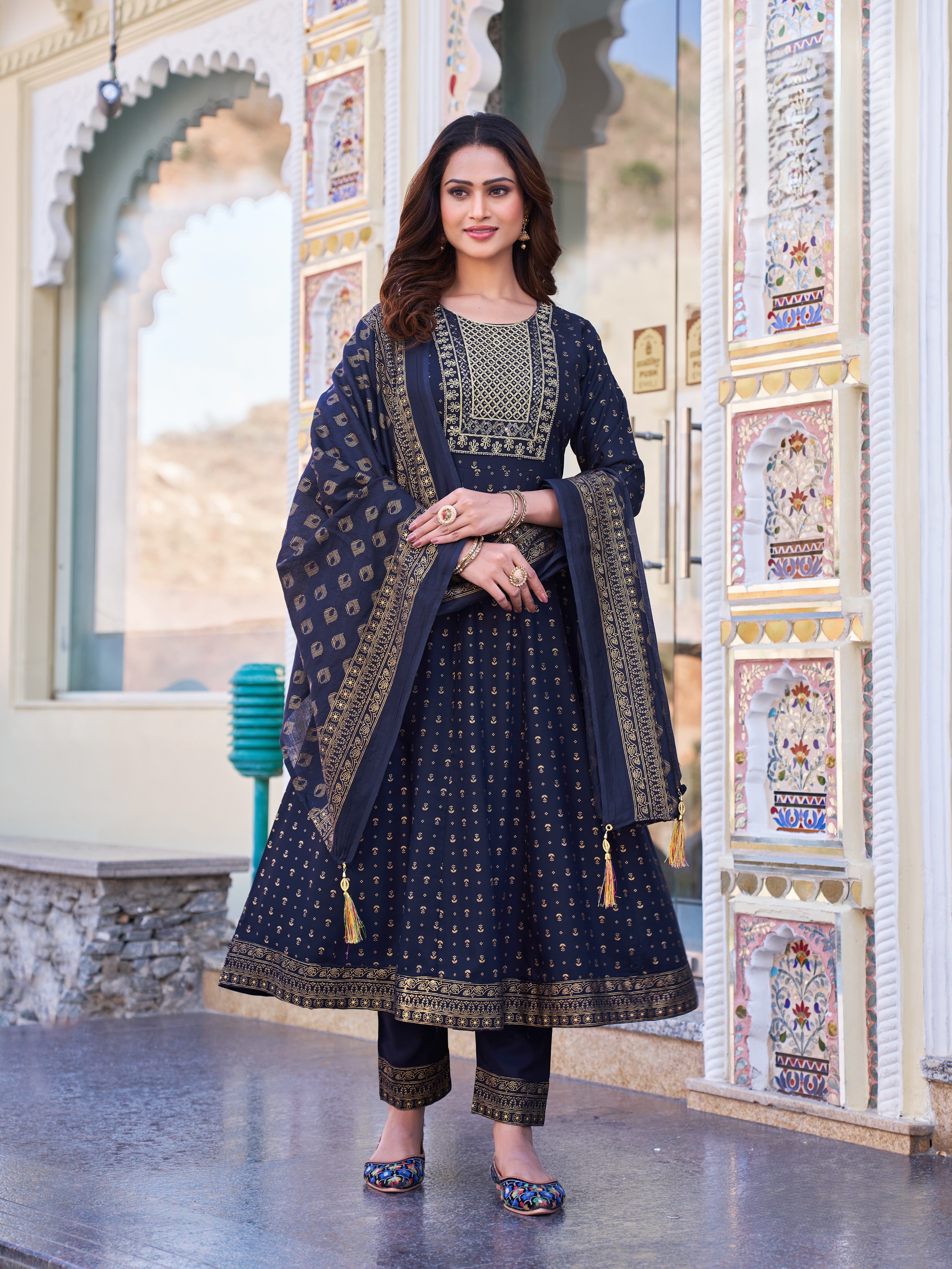 Keshni Flair Kamiz & Pant