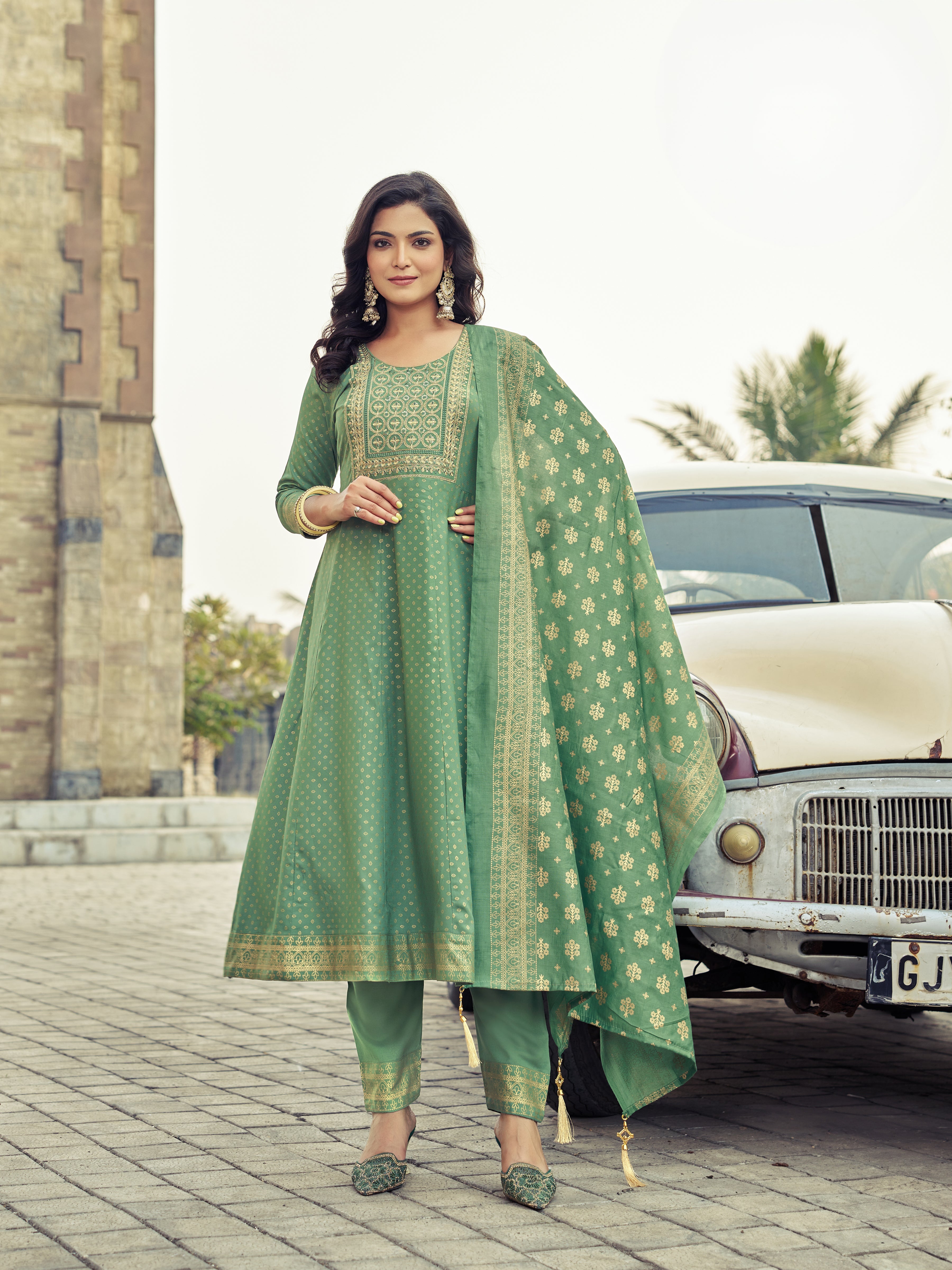 Vamika Flair Kamiz & Pant