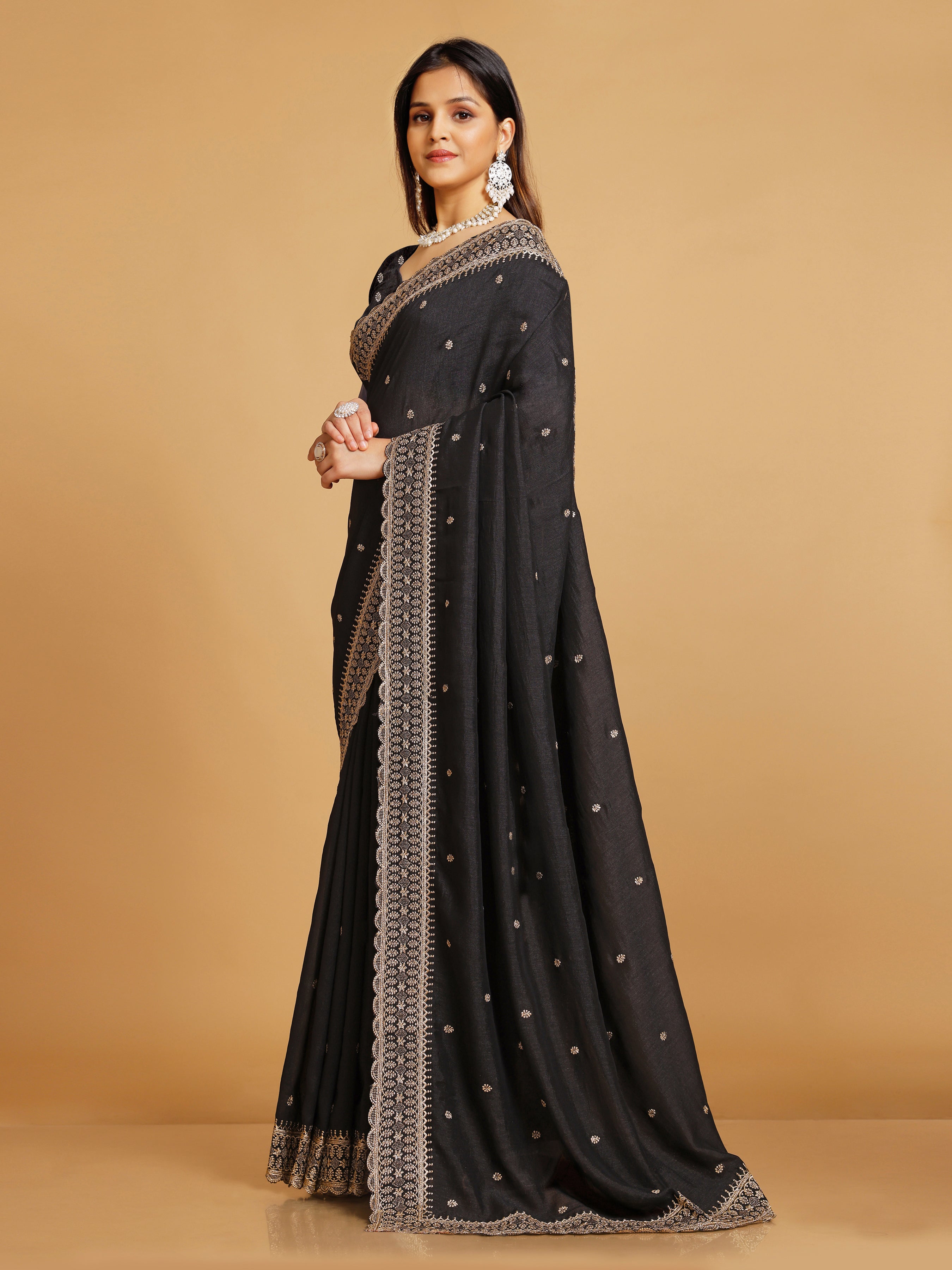Mahira Saree