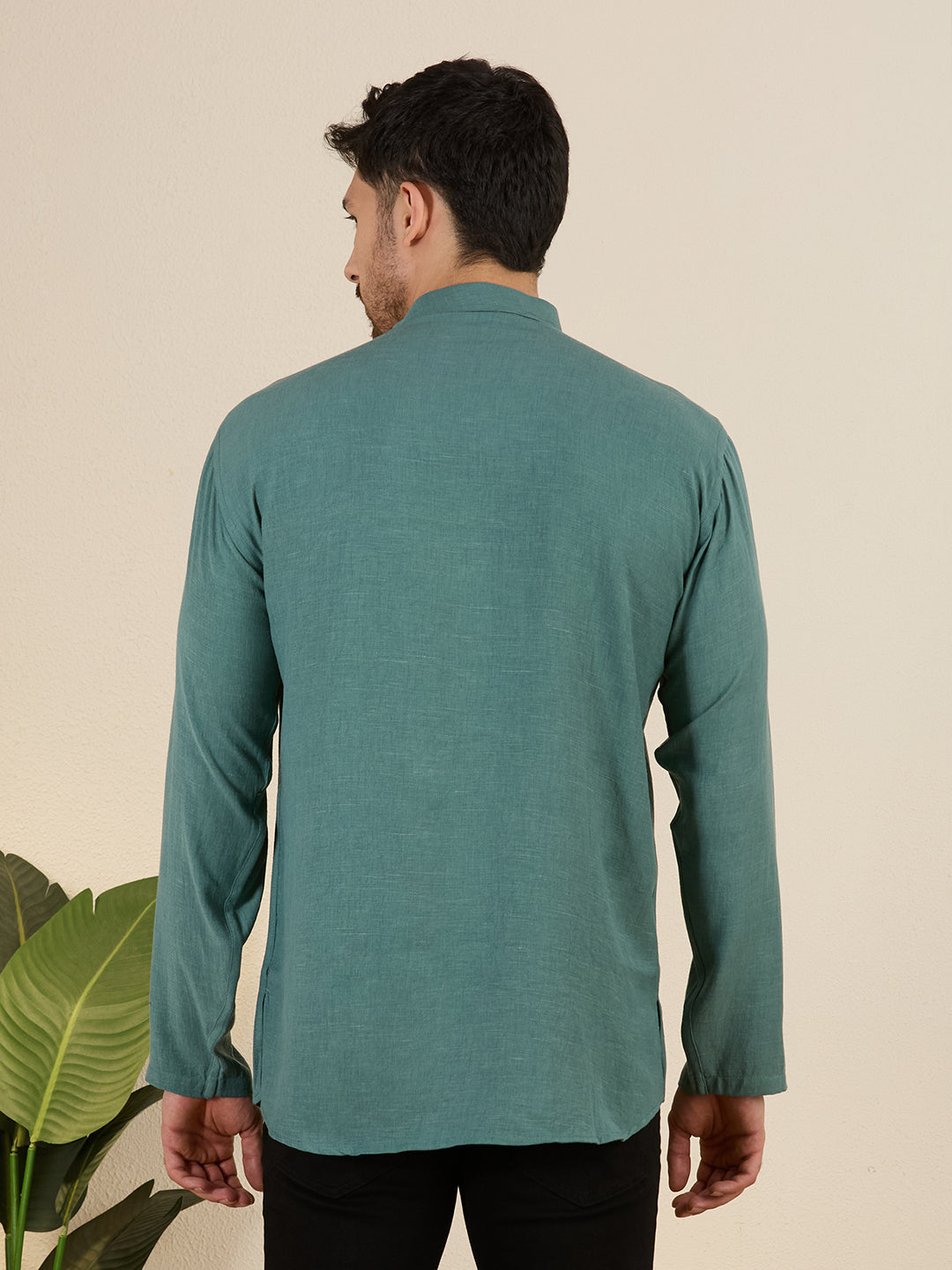 Mens Embroidered Kurta