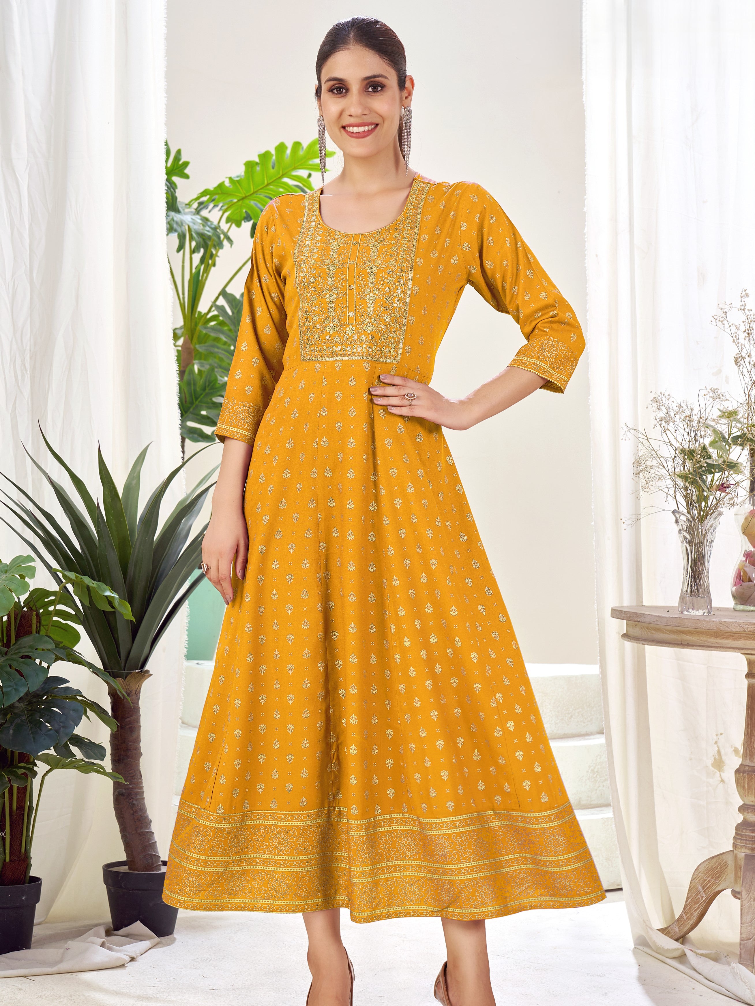 Noor Flair Kurti