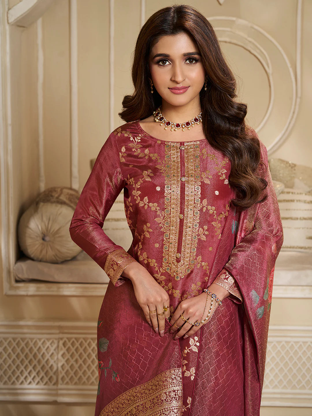 Sunita Kamiz & Pant
