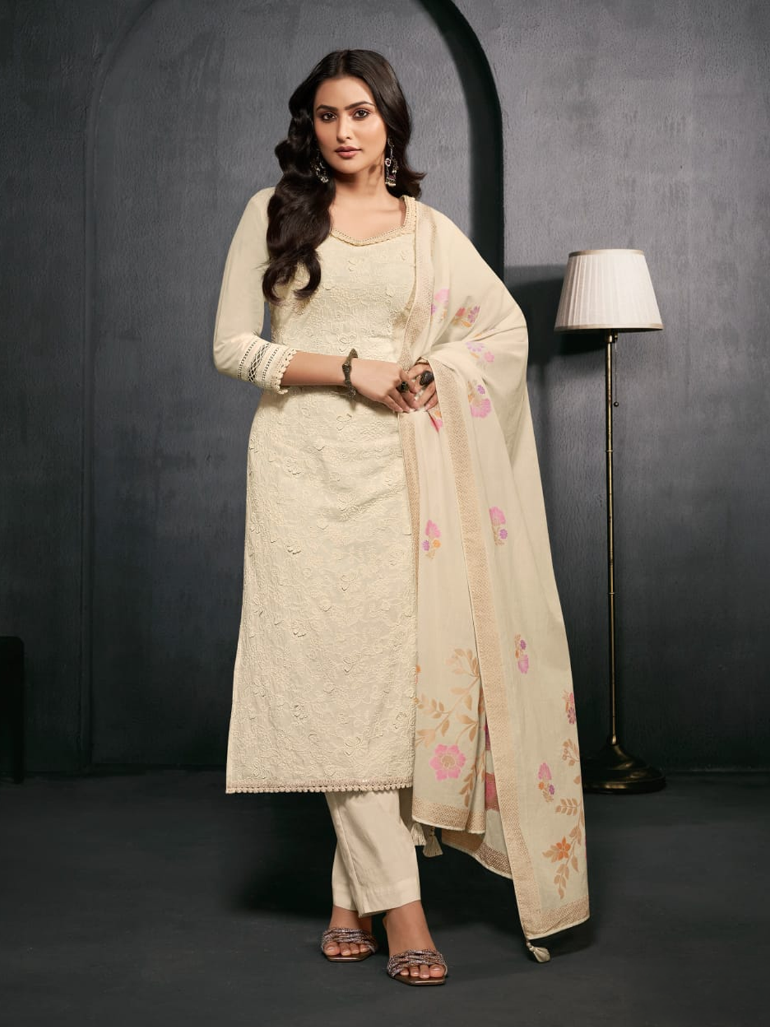Kimaya Cotton Resham Work Straight Kamiz & Pant