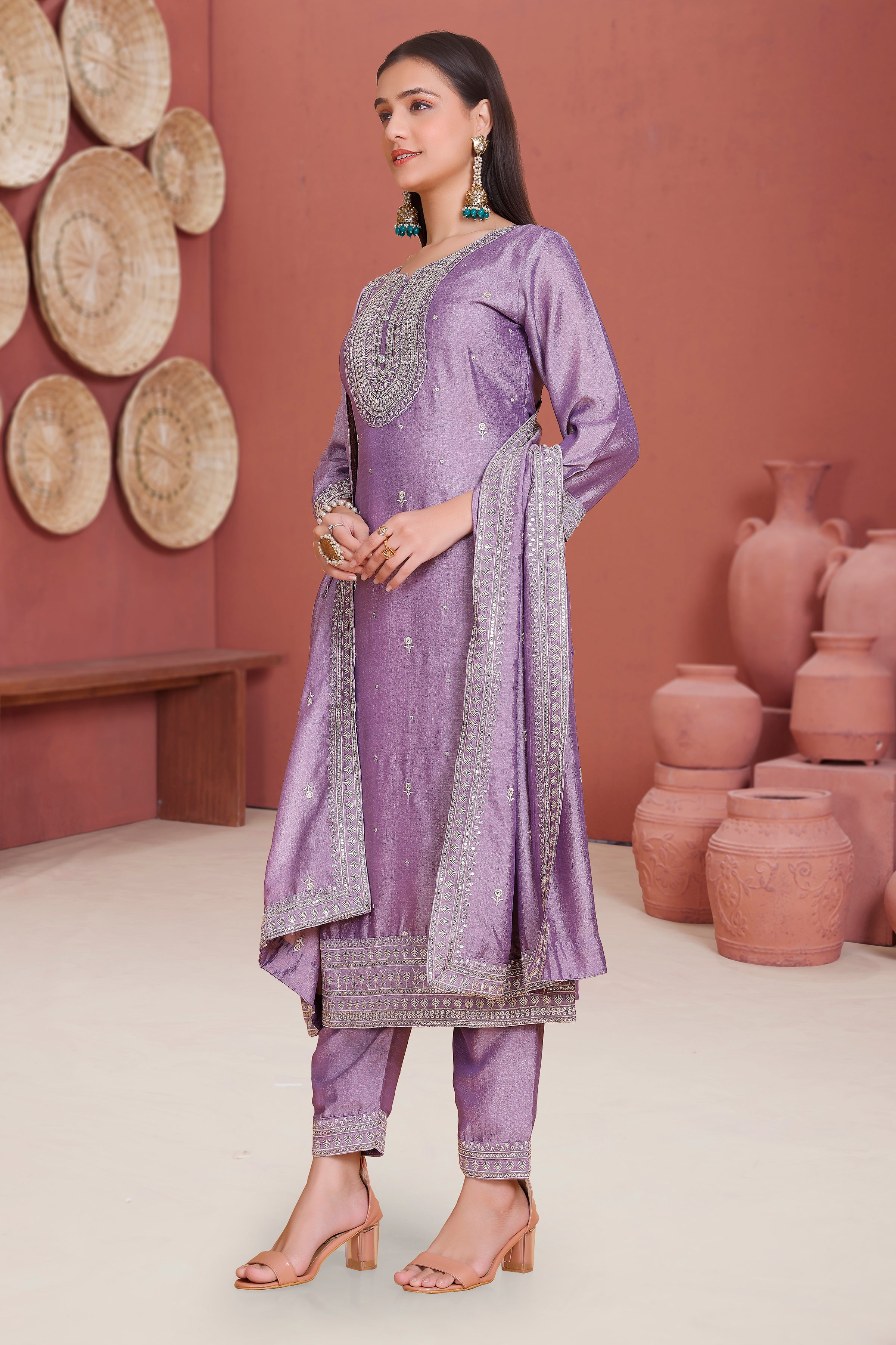 Kareena Kamiz & Pant