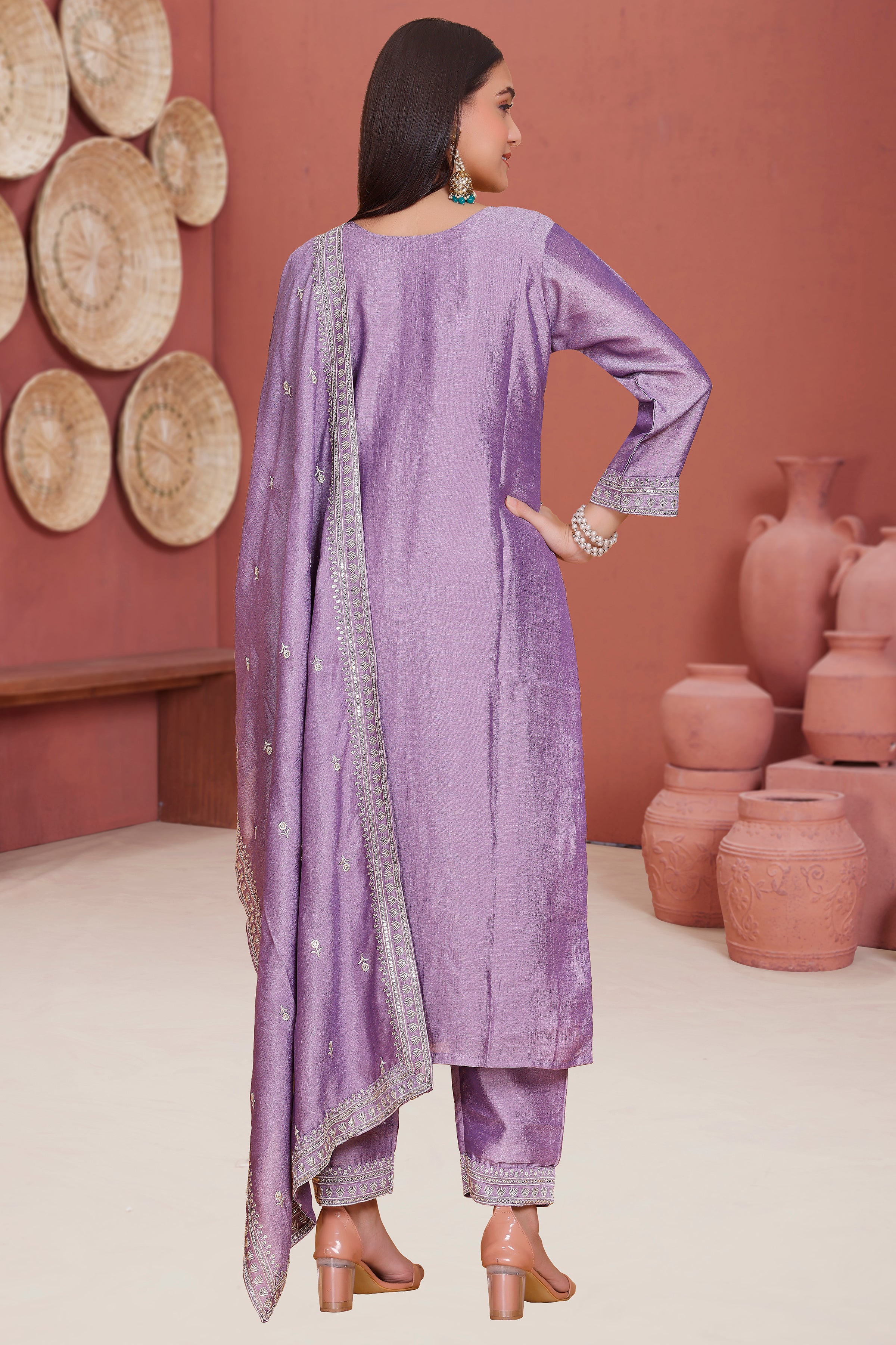 Kareena Kamiz & Pant