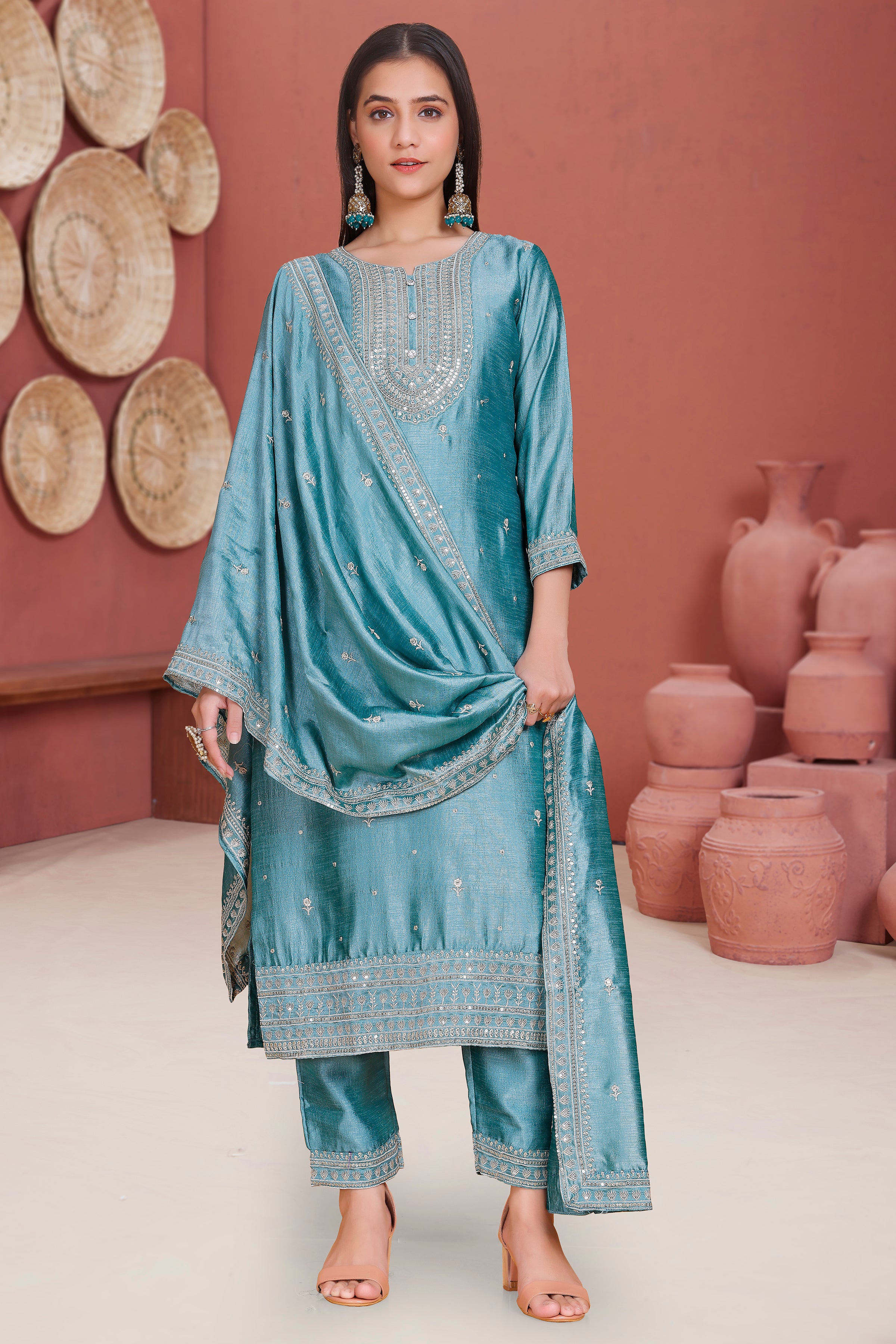 Kareena Kamiz & Pant