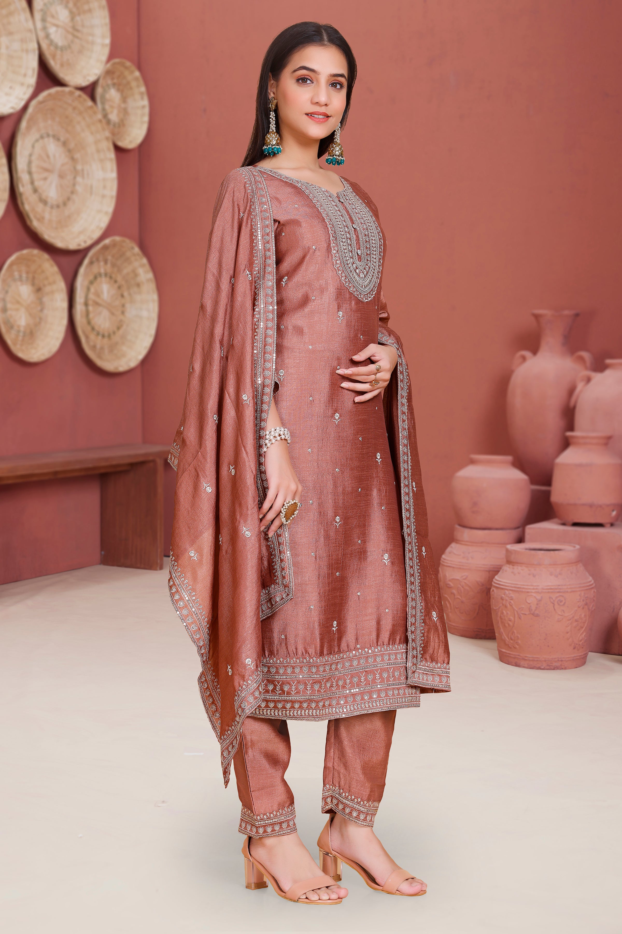 Kareena Kamiz & Pant