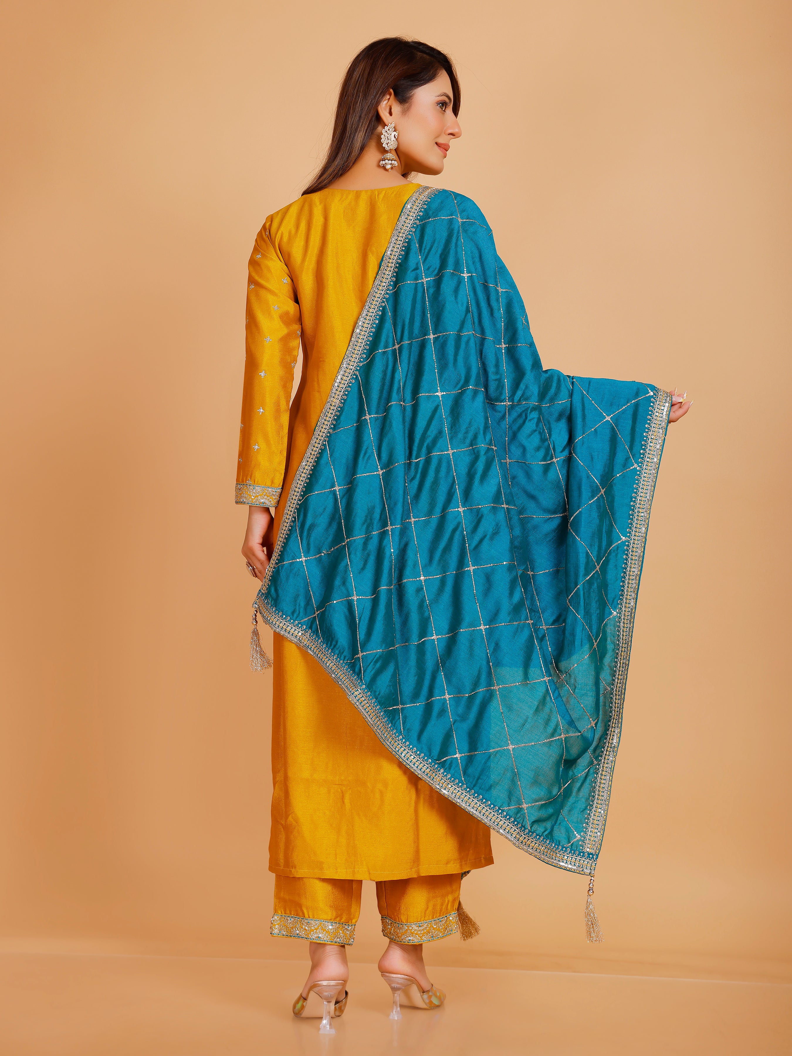Aarshi Kamiz & Pant