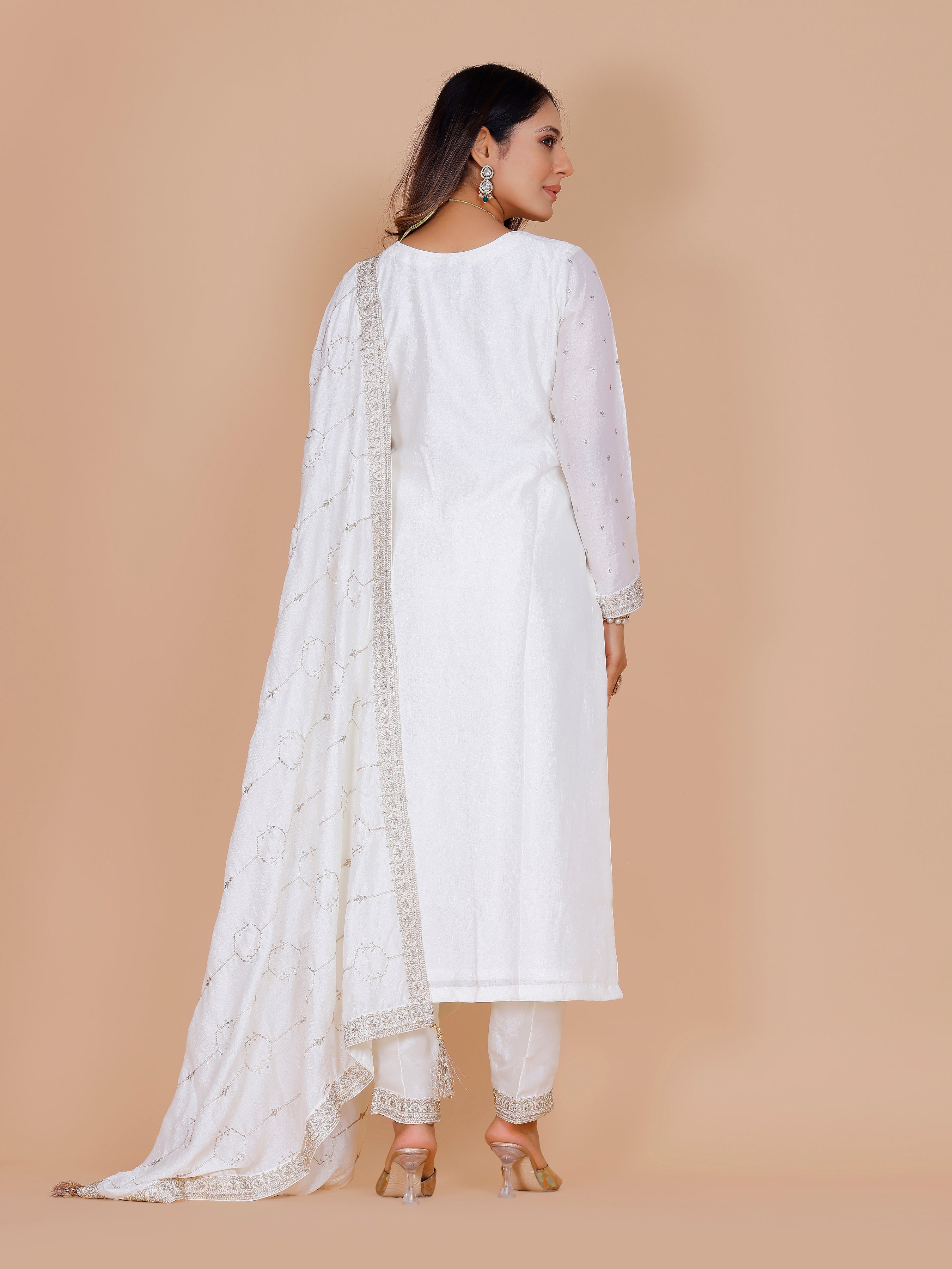Aanya Kamiz & Pant