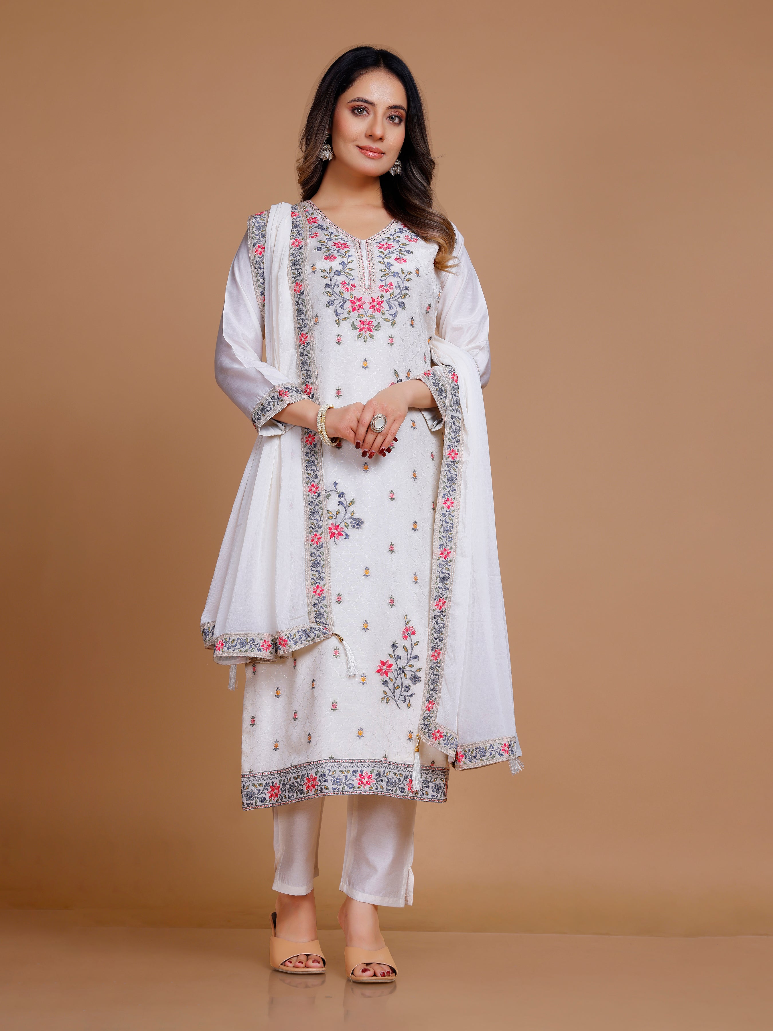 Kanika Kamiz & Pant