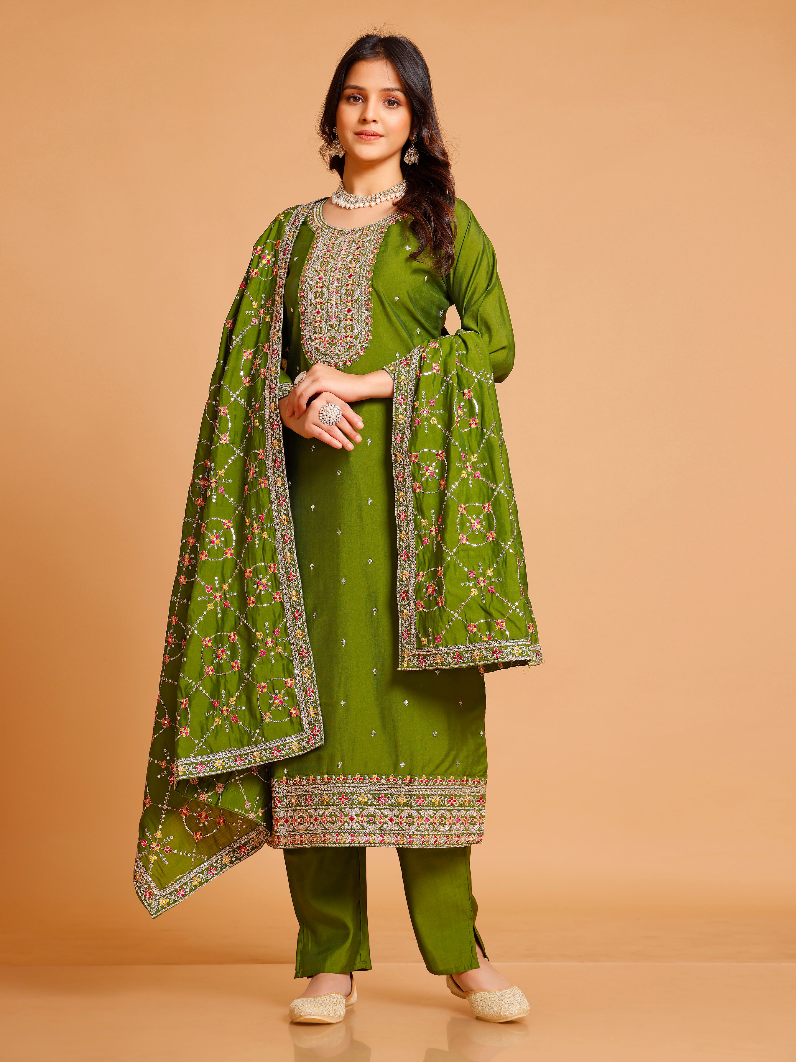 Raha Kamiz & Pant