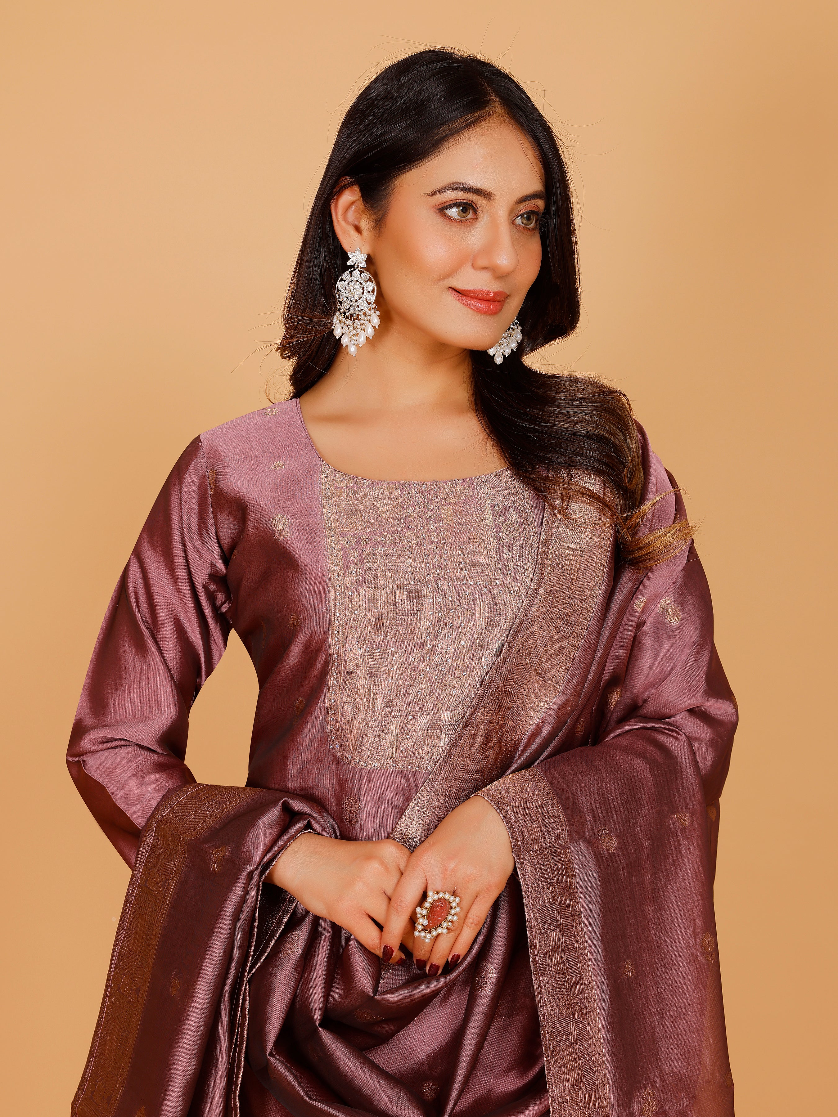 Vibha Kamiz & Pant
