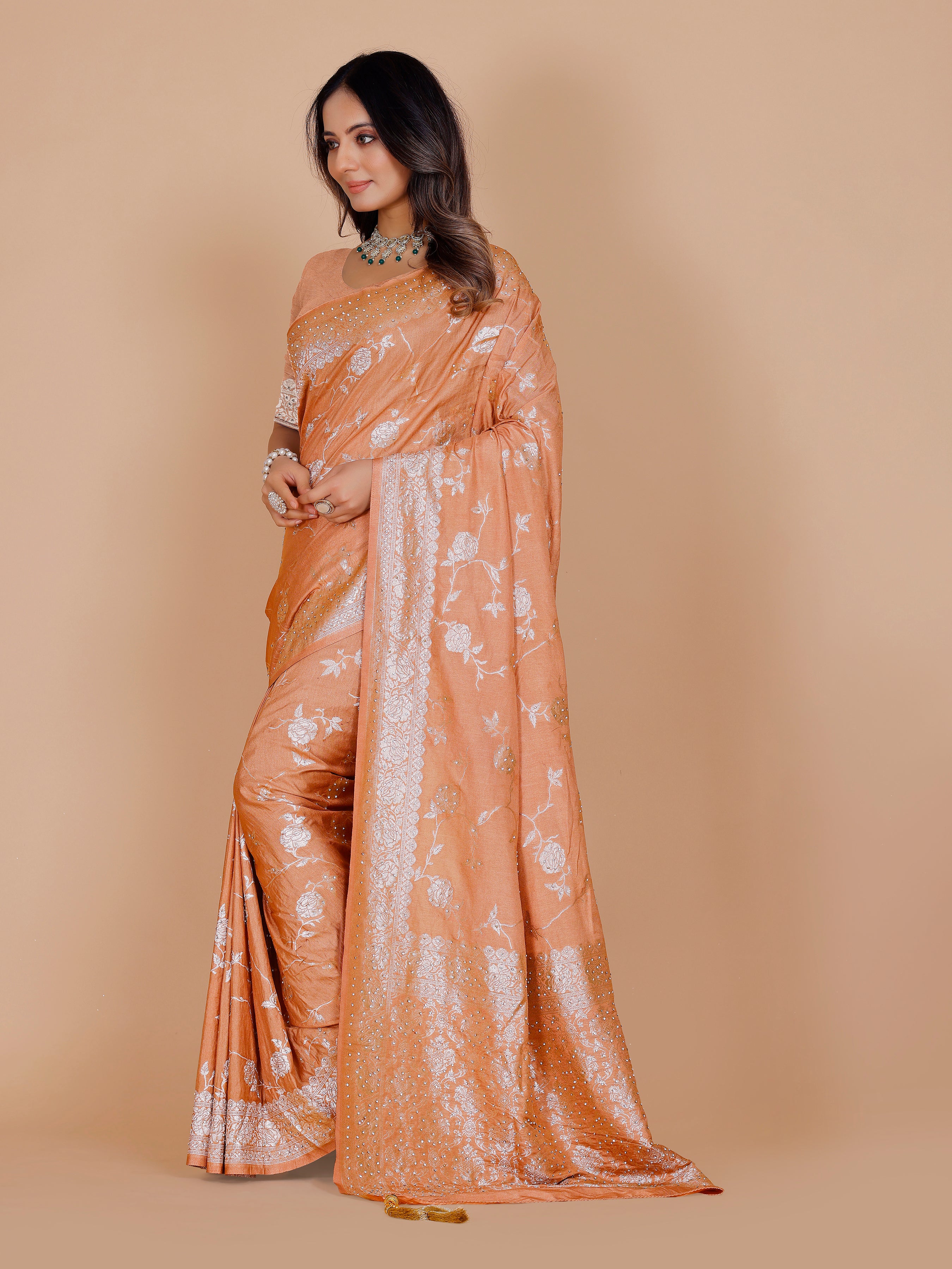 Juhi Saree