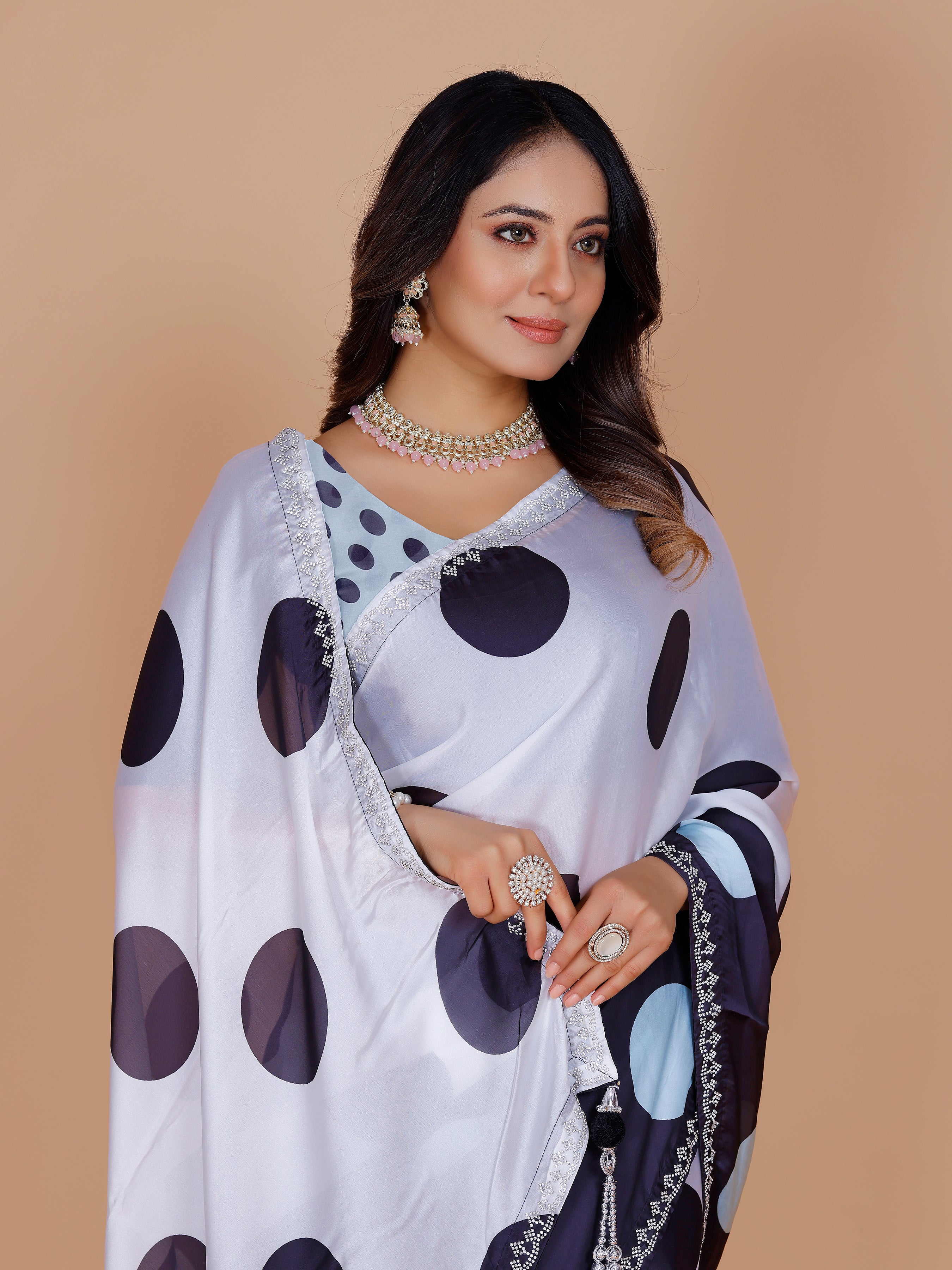 Shriya Saree