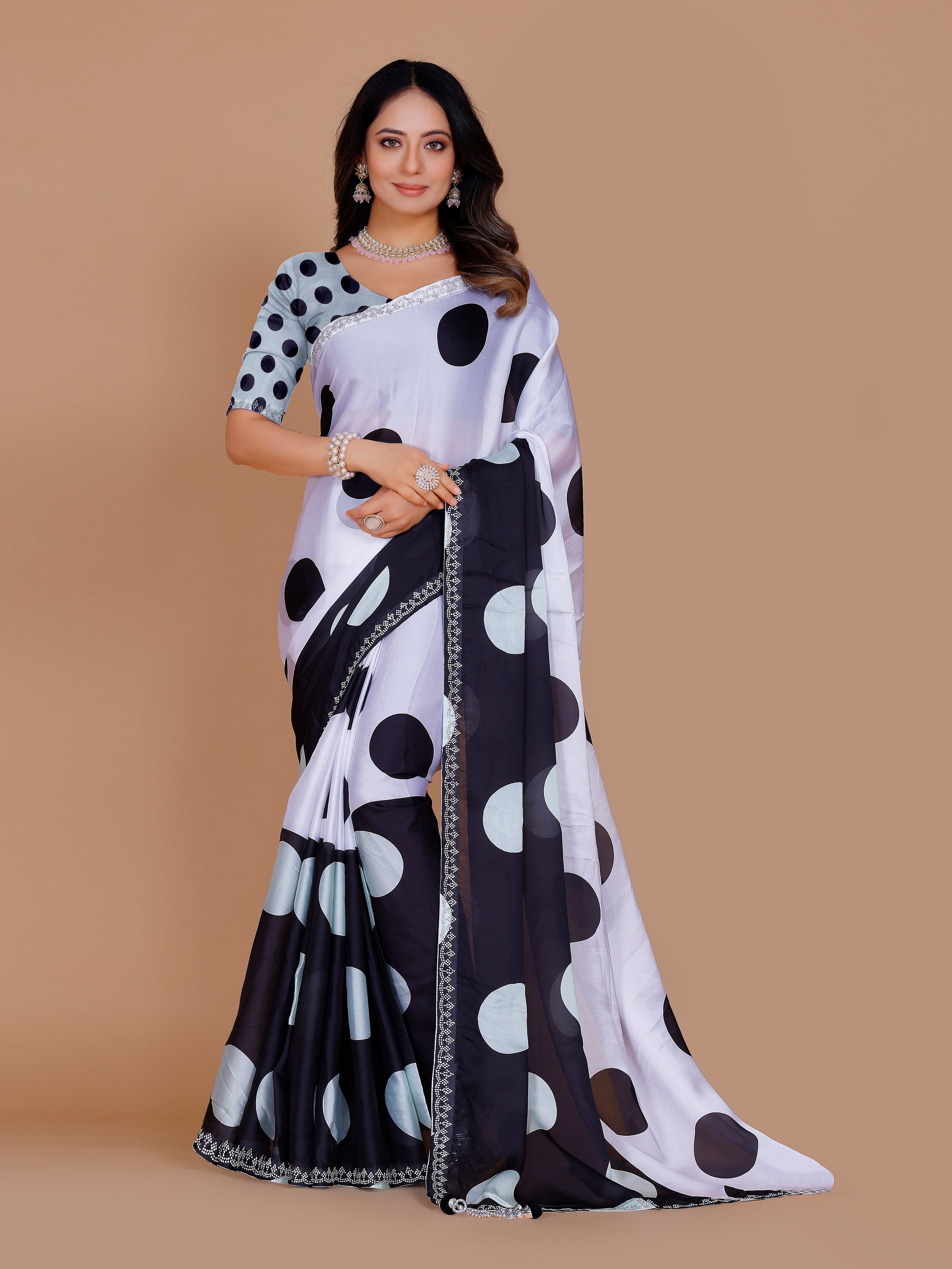Shriya Saree