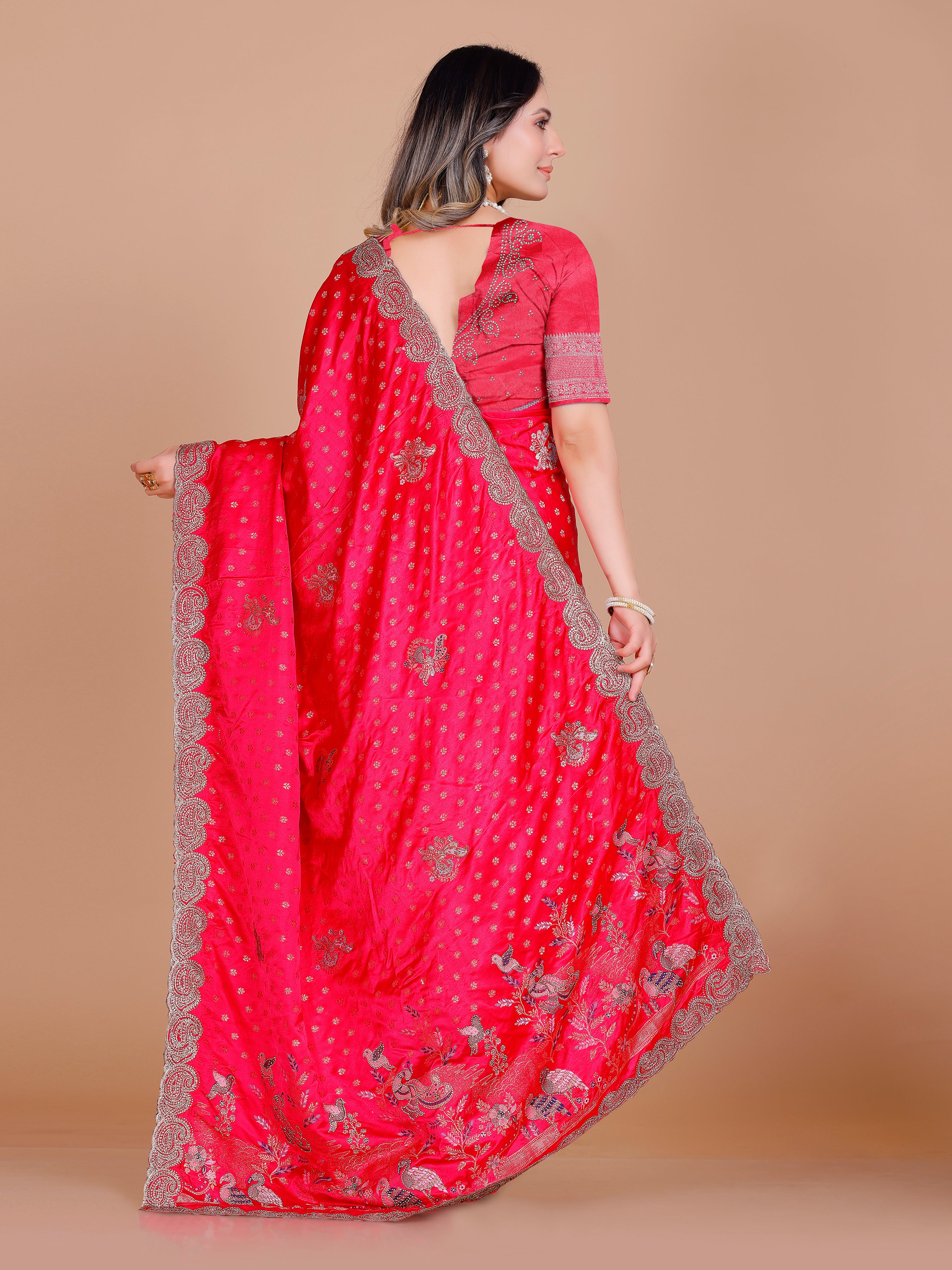 Maya Saree