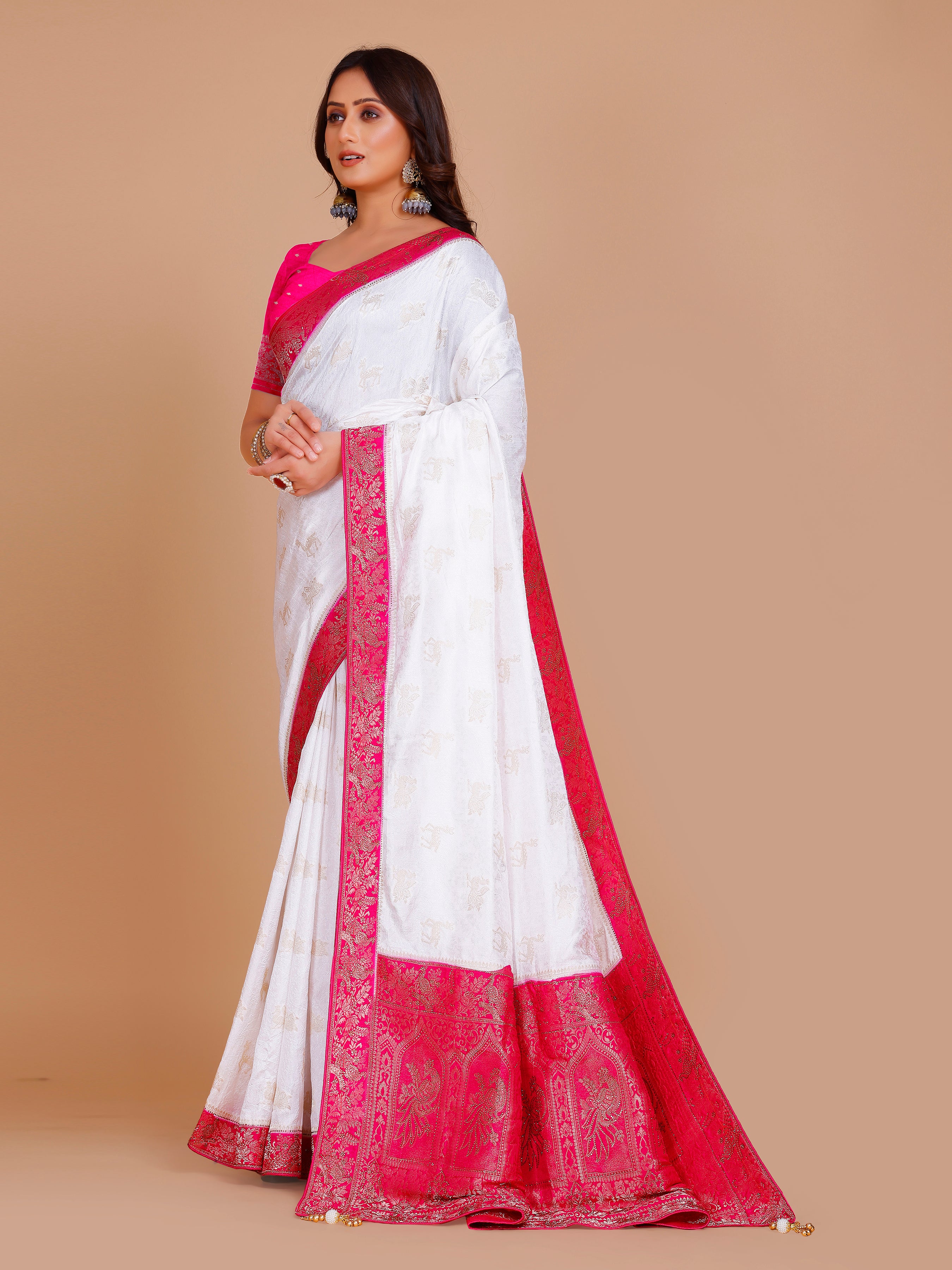 Nirja Saree
