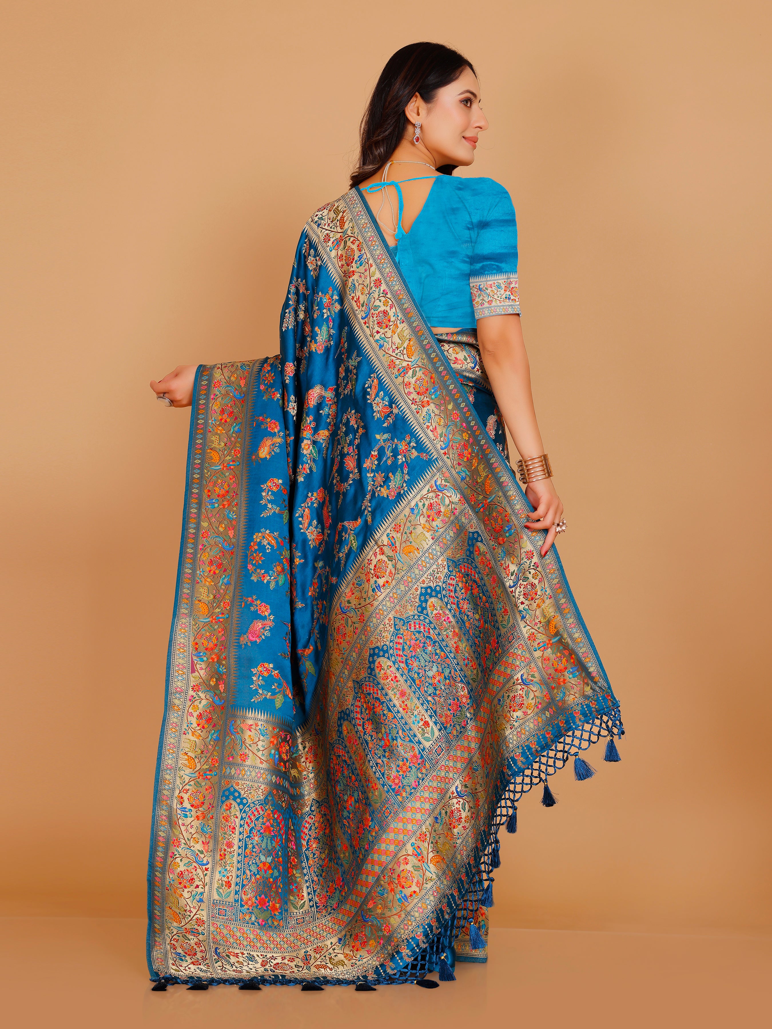 Nishika Saree