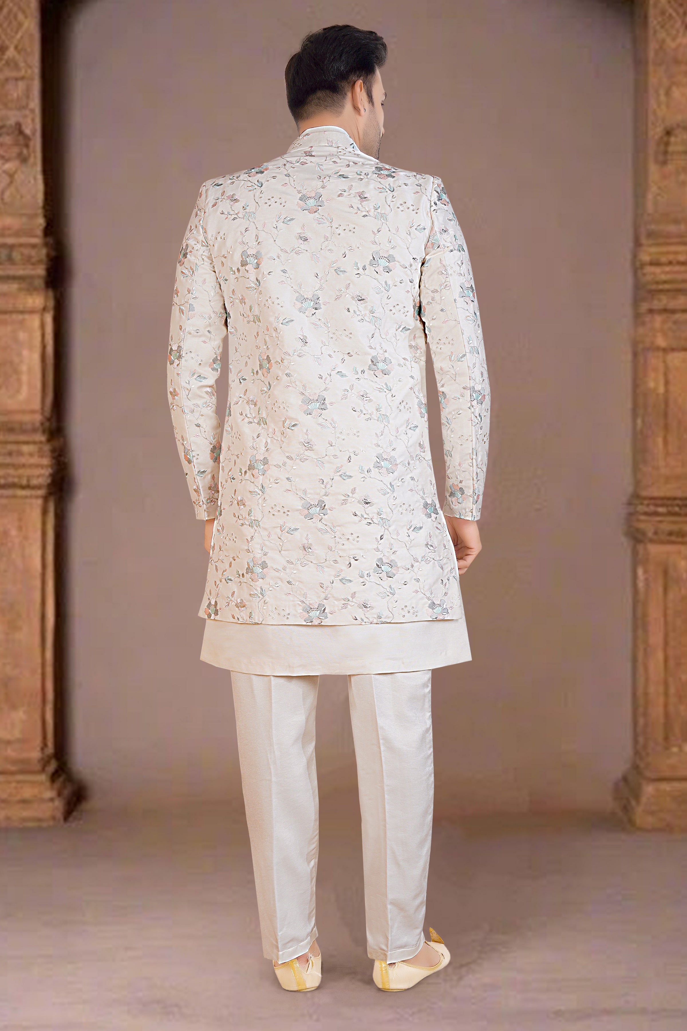 Mens Kurta Set With Jacket