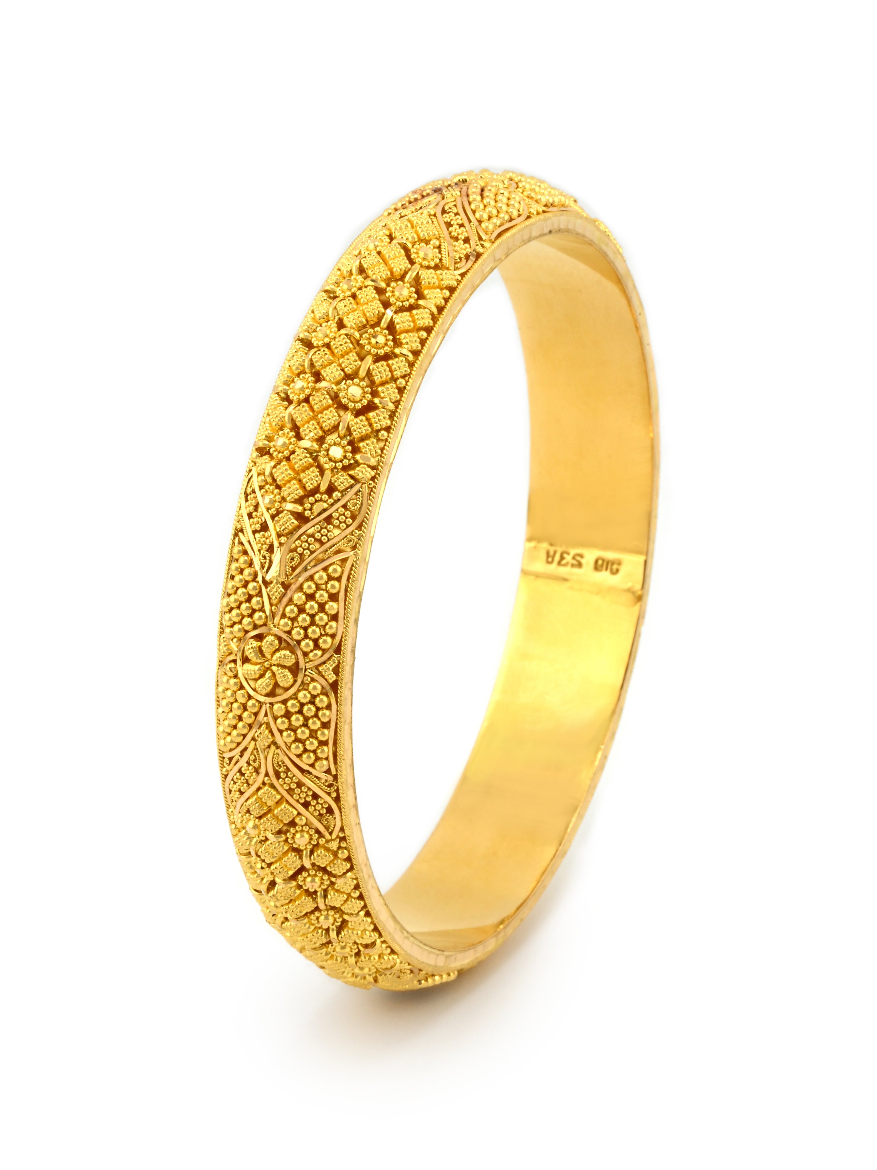 Captivating 22ct Gold Filigree Pair Bangles