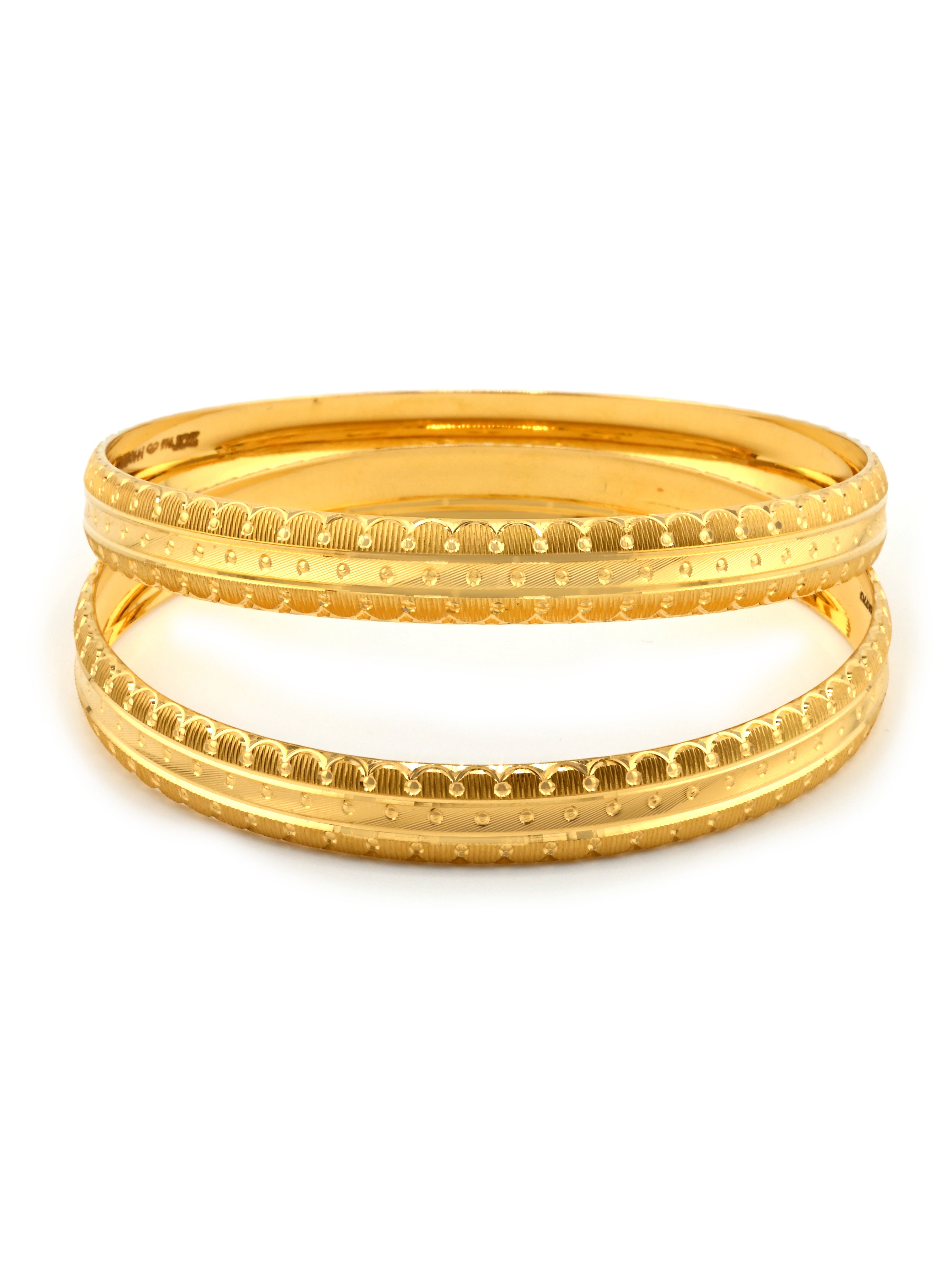 Elegant 22ct Gold Pair Bangles