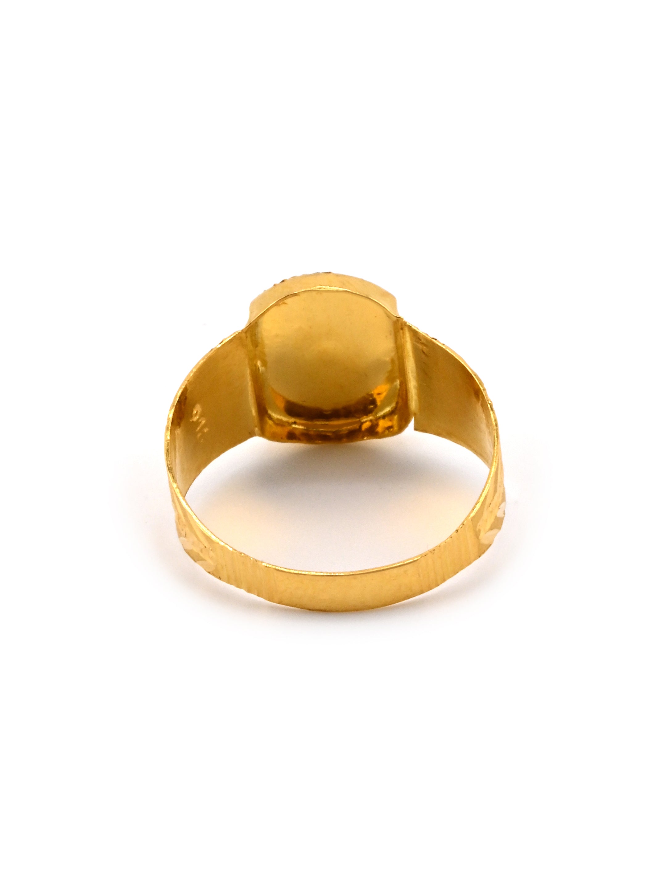22ct Gold Lightweight Mens Ring