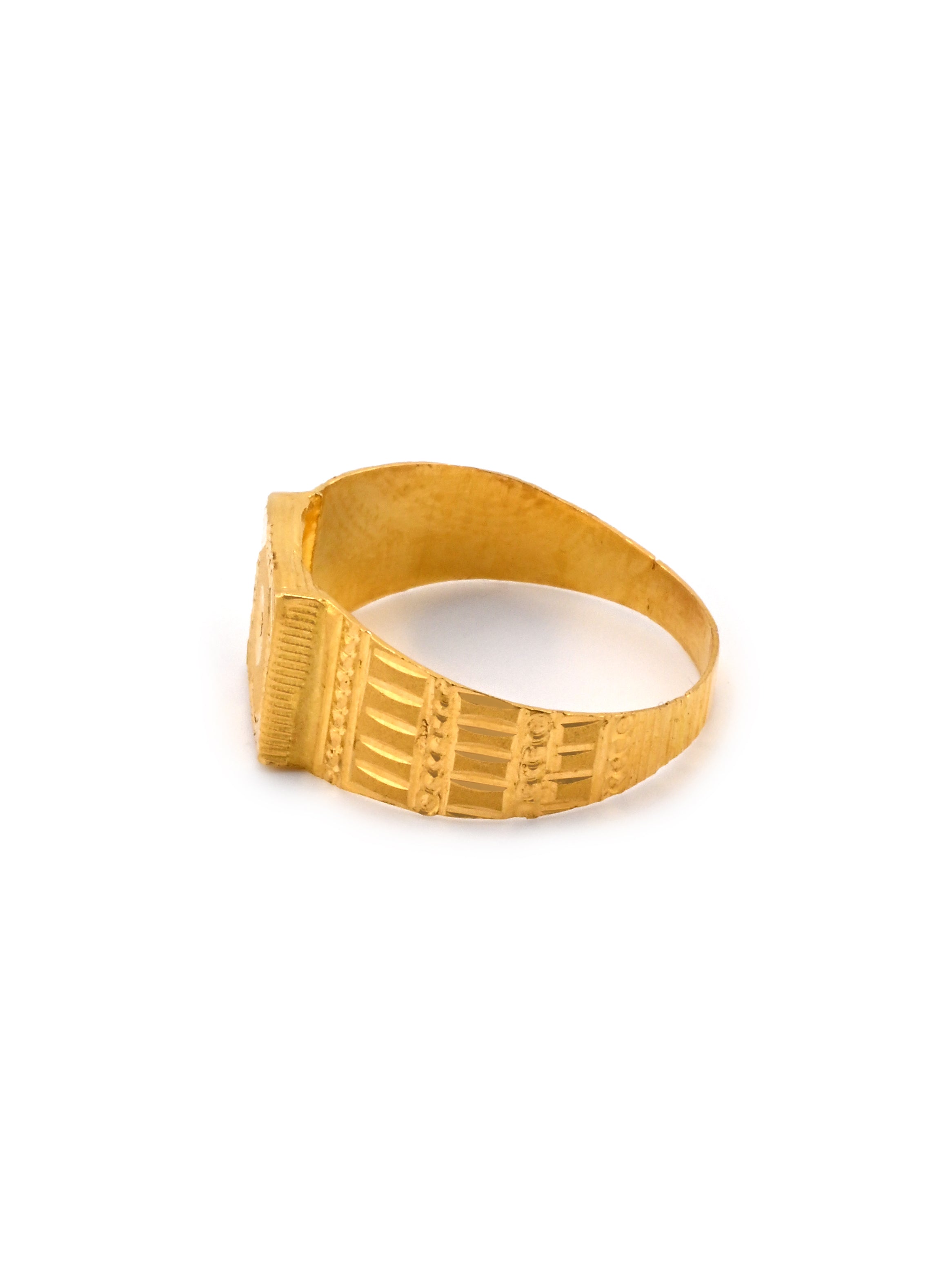 22ct Gold Lightweight Mens Ring