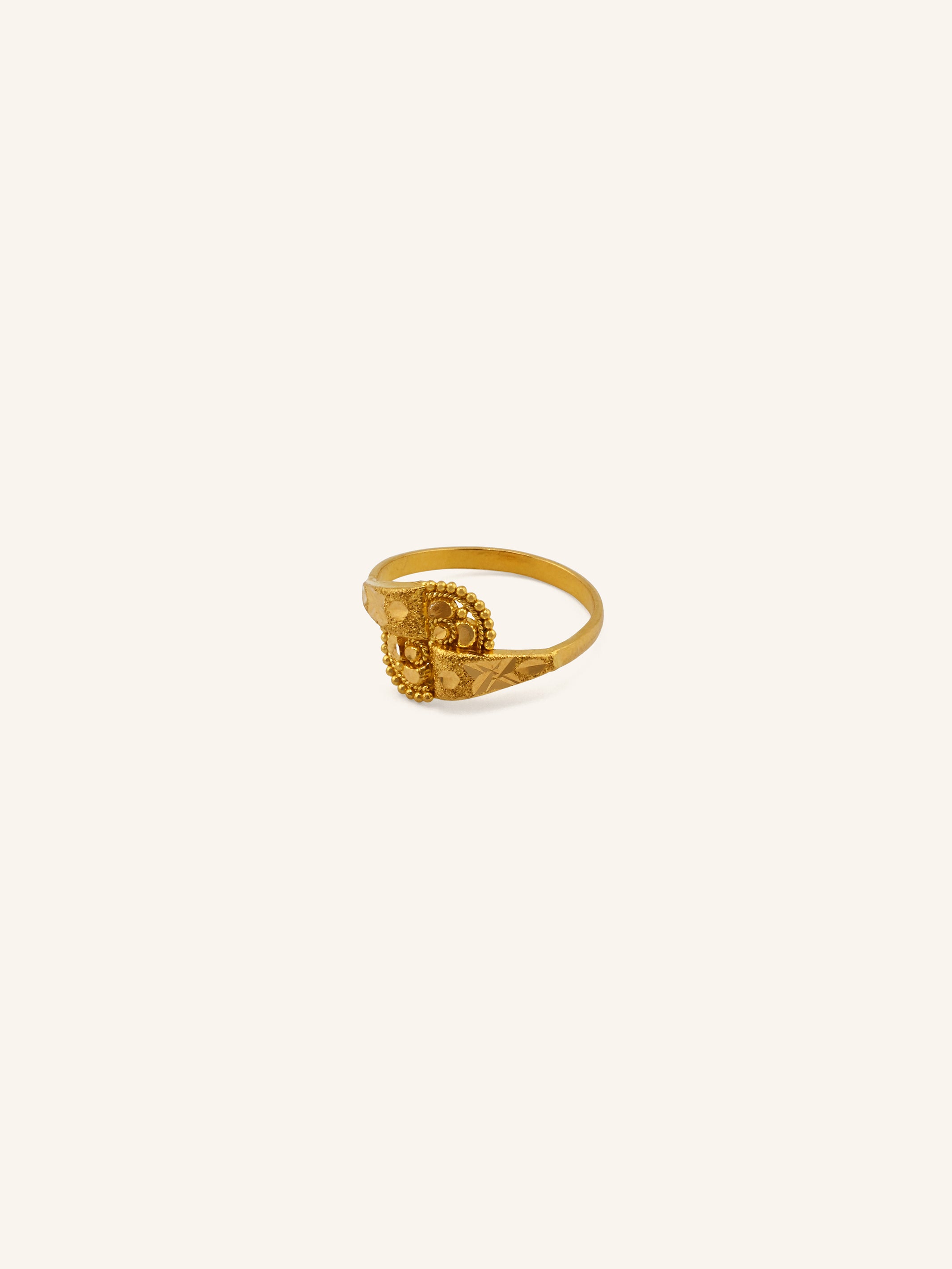 22ct Gold Ladies Ring