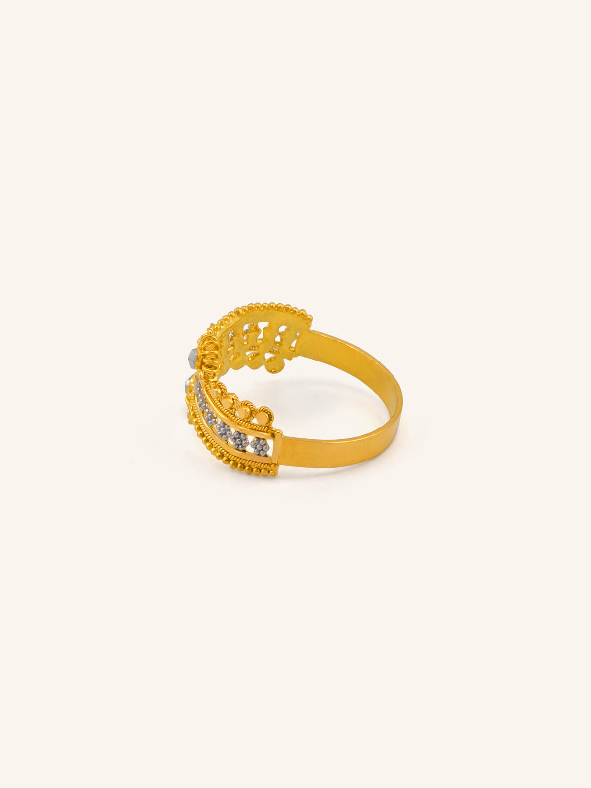 22ct Gold Two Tone Filigree Ring