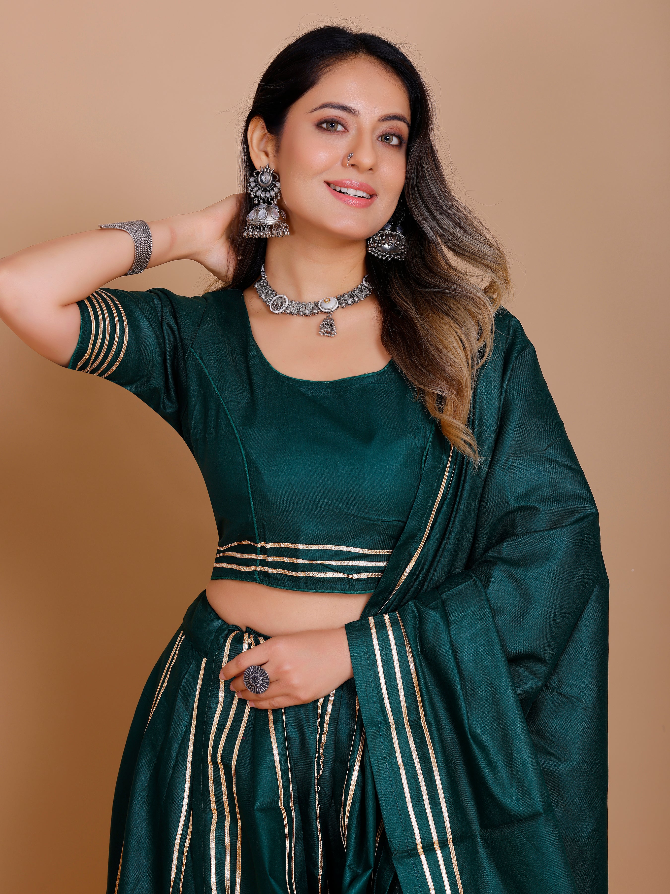 Meera Lahenga Choli