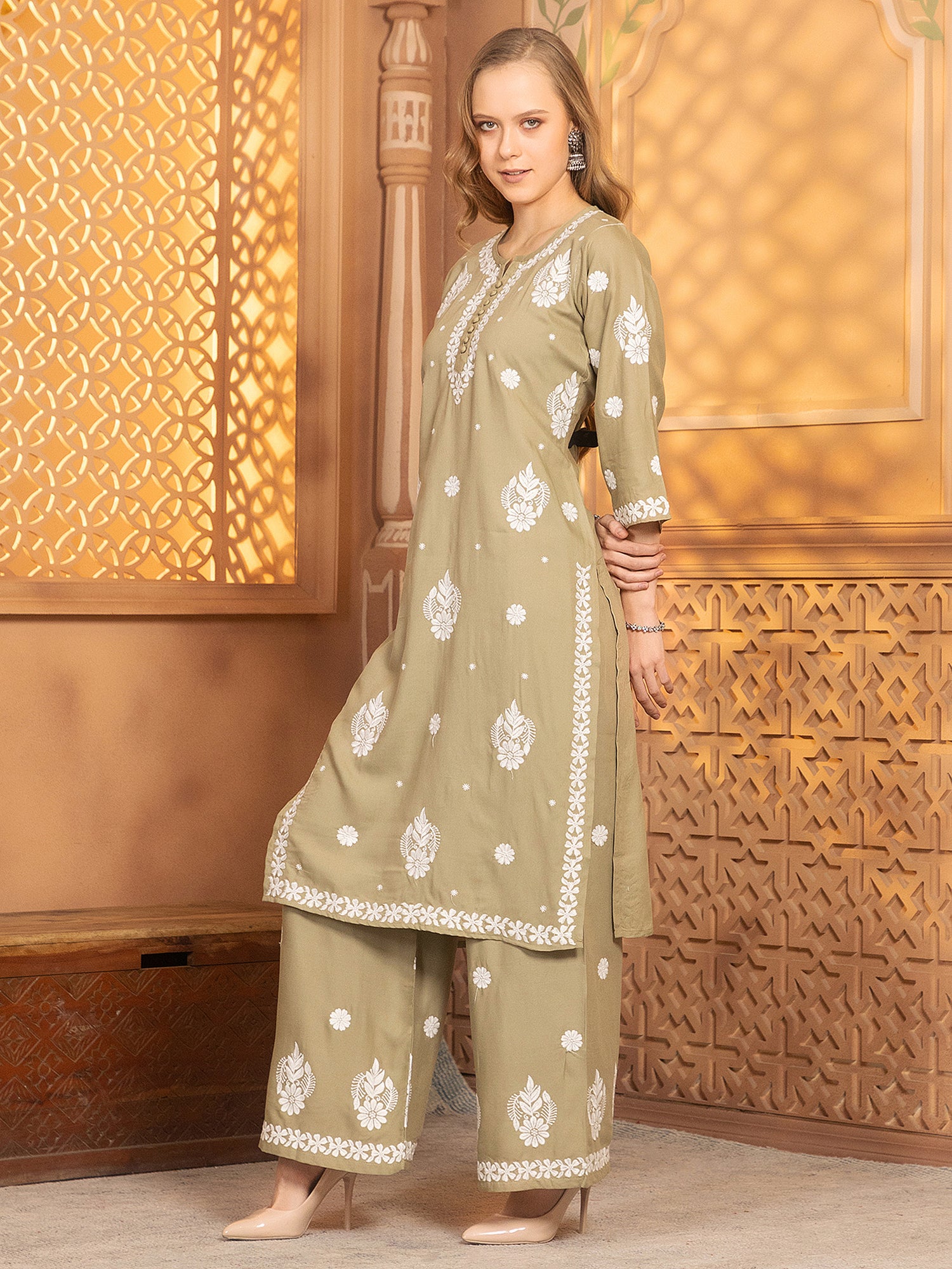 Hasvika Kurti With Palazzo