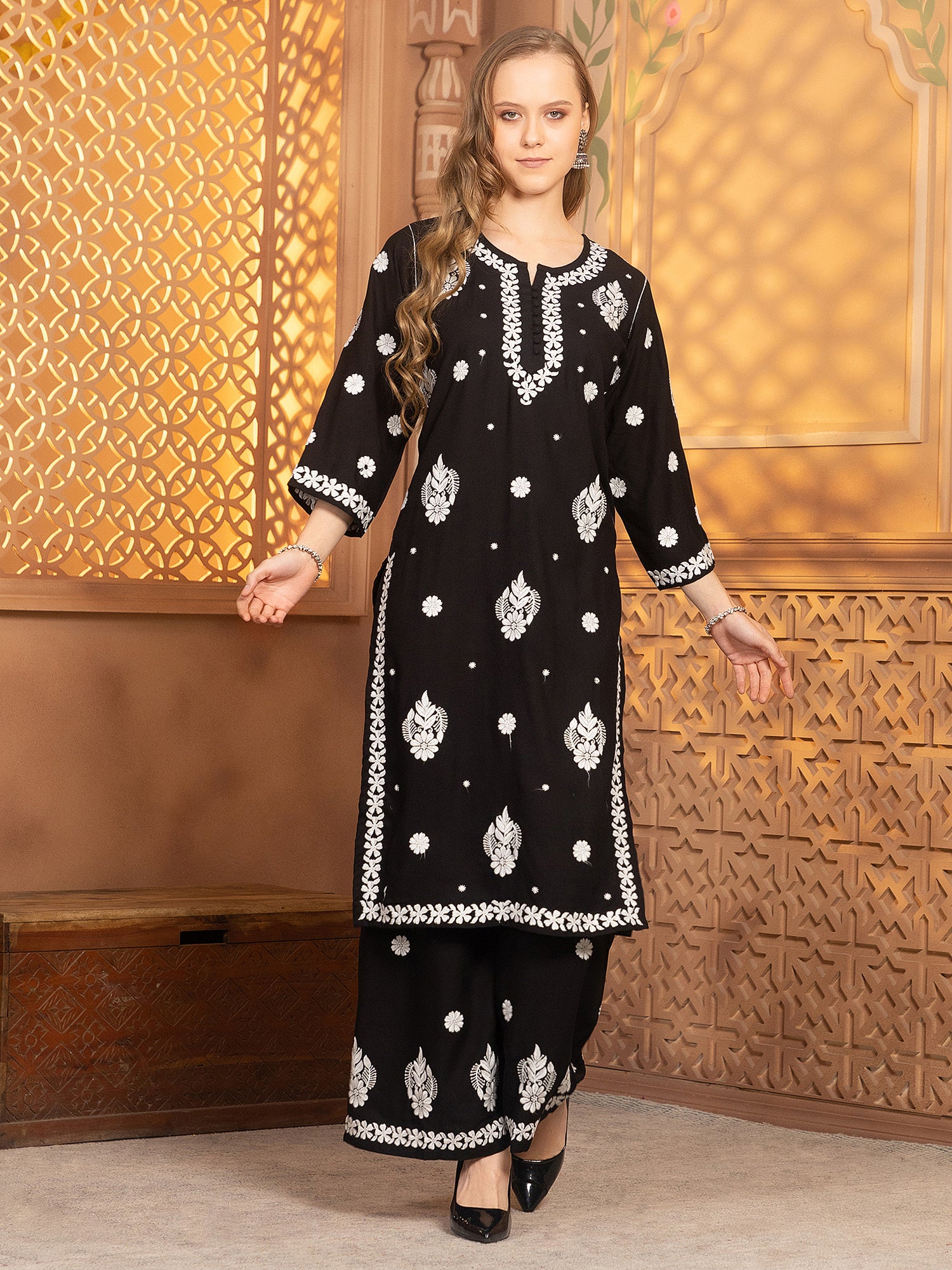 Hasvika Kurti With Palazzo