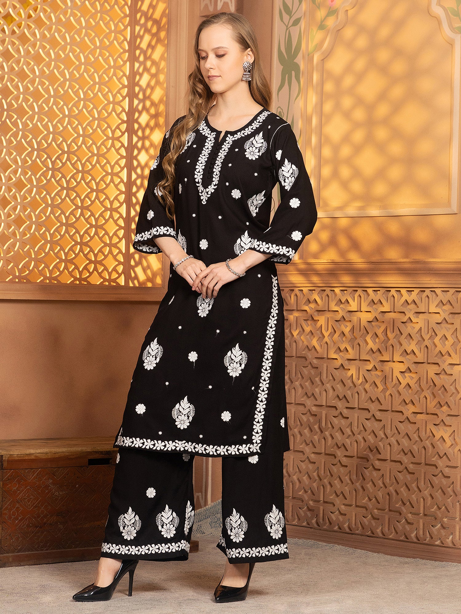 Hasvika Kurti With Palazzo