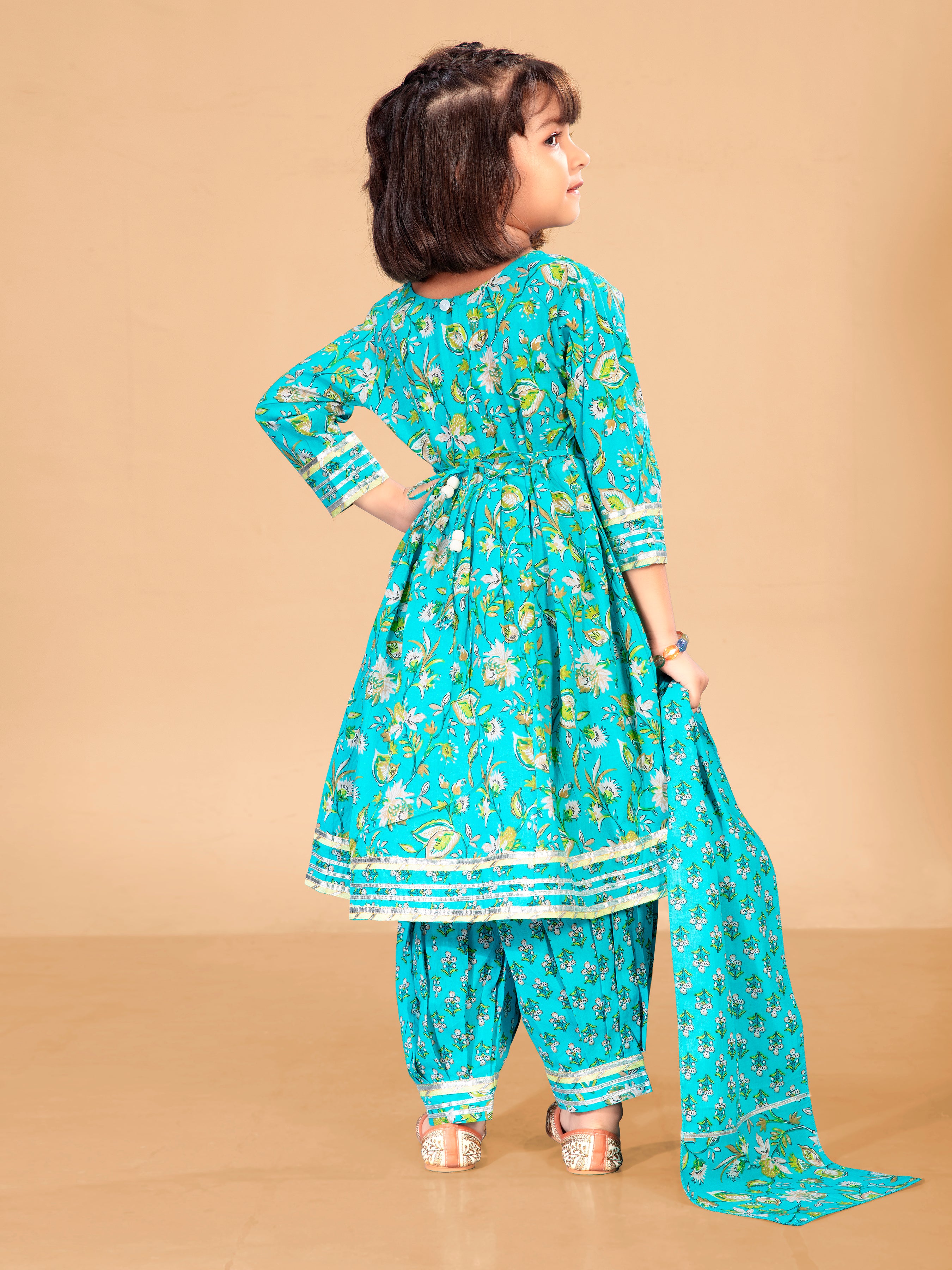 Girls Patiyala Suit