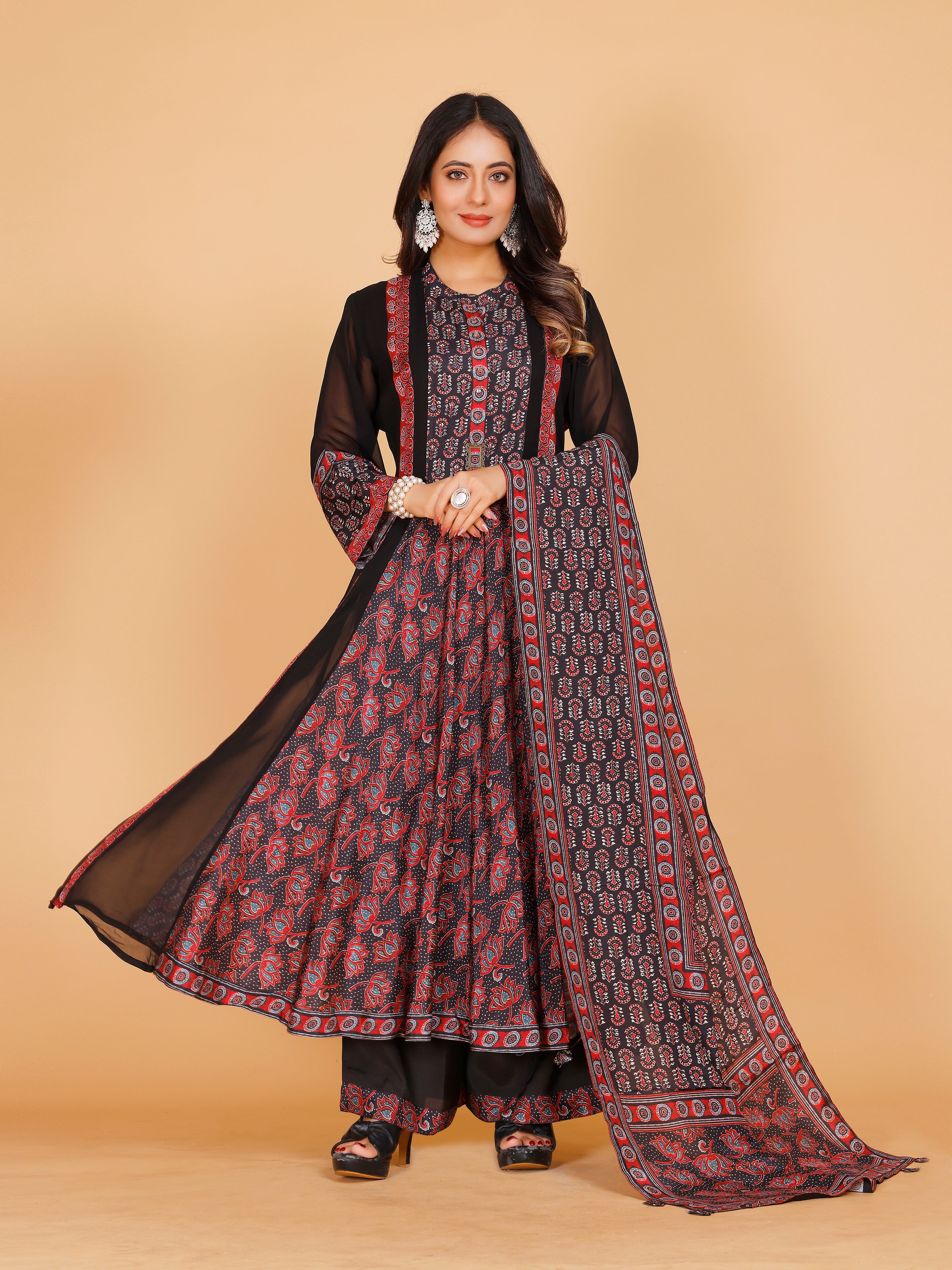 Nargis Palazzo Suit
