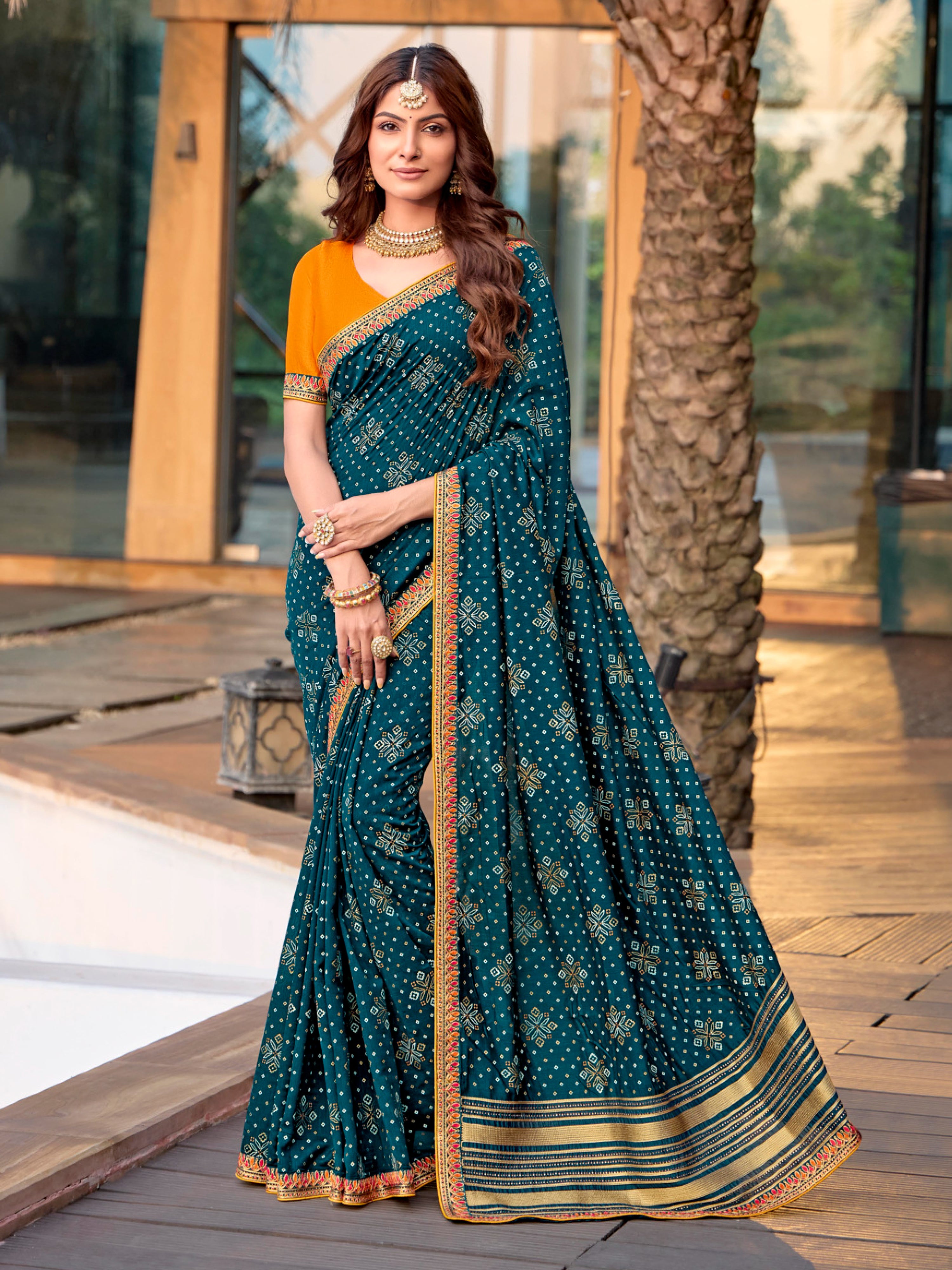 Pihu Saree
