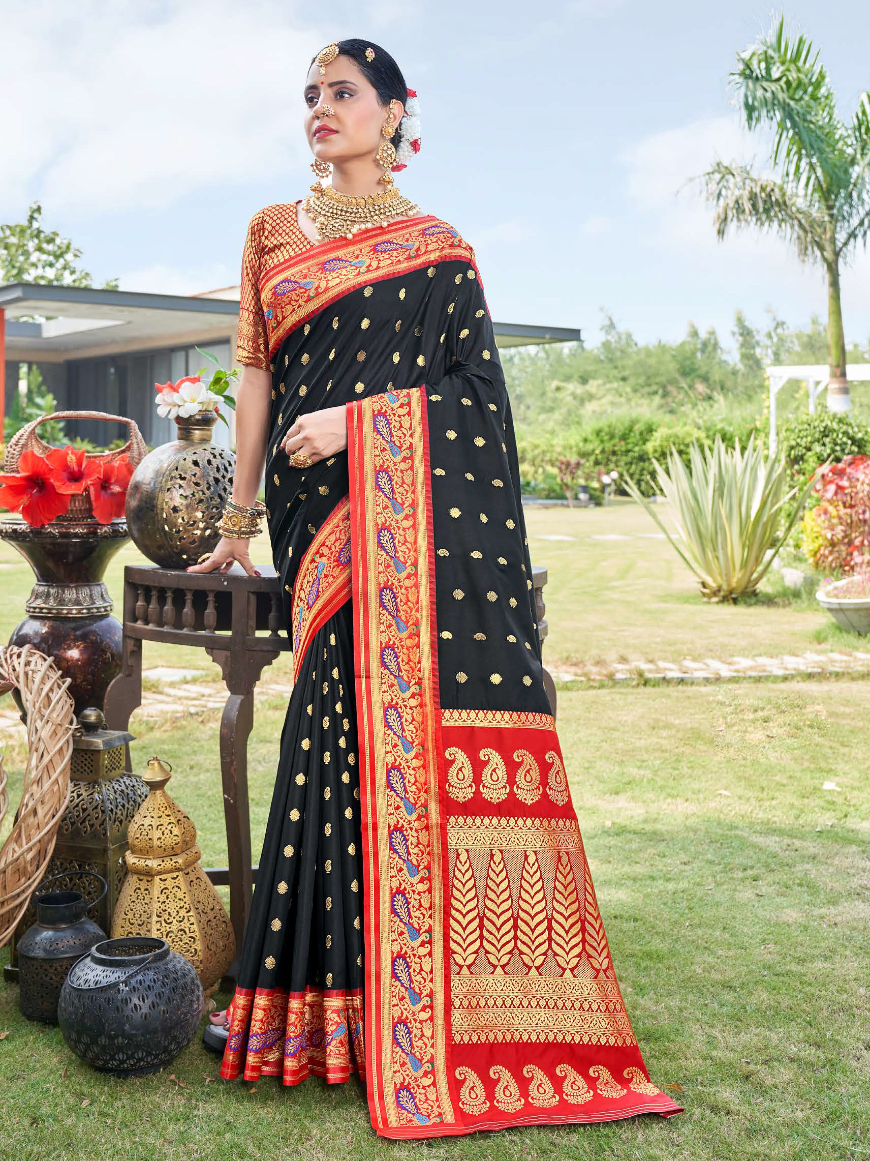 Hetvi Saree