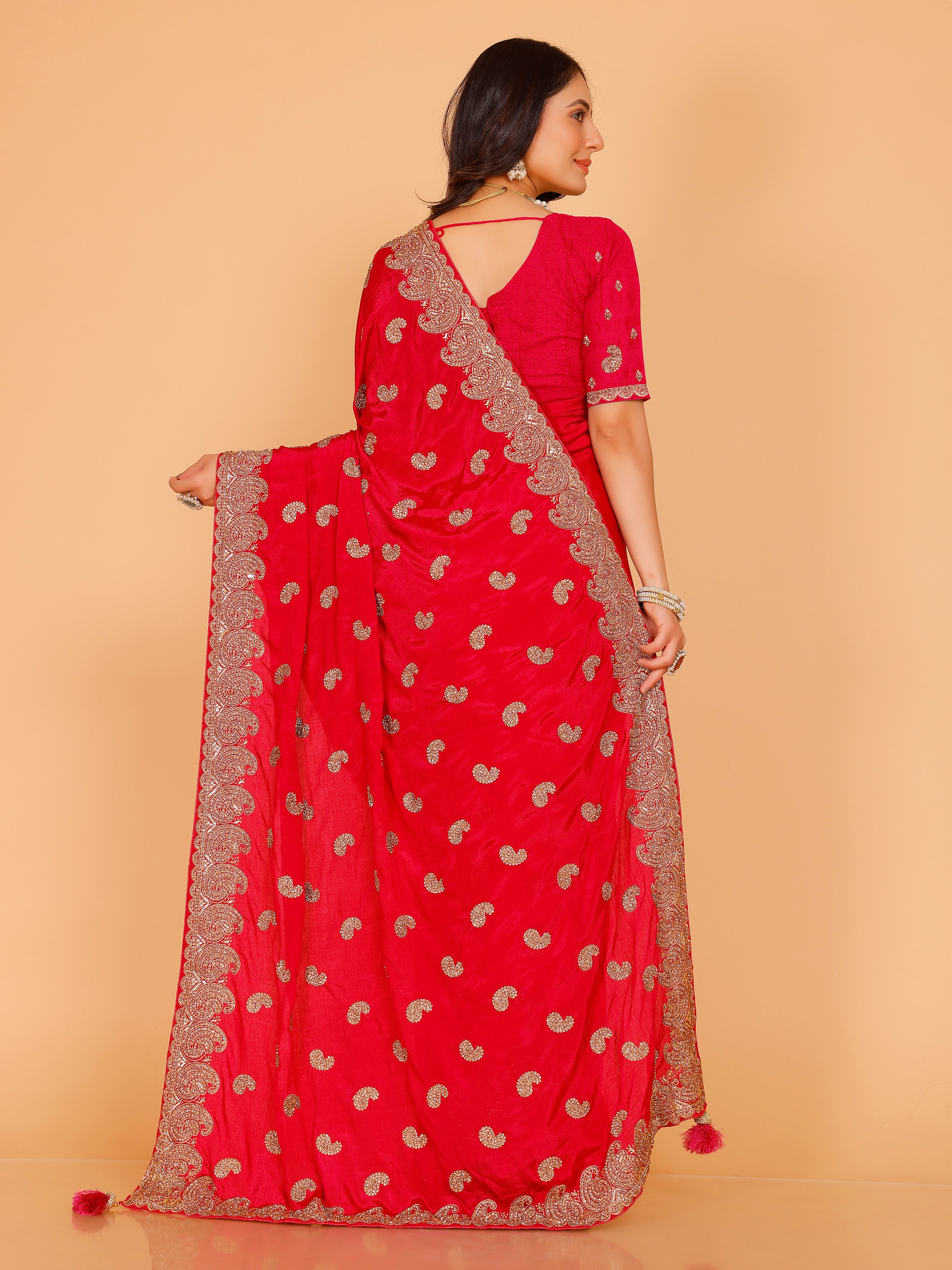 Devi Saree