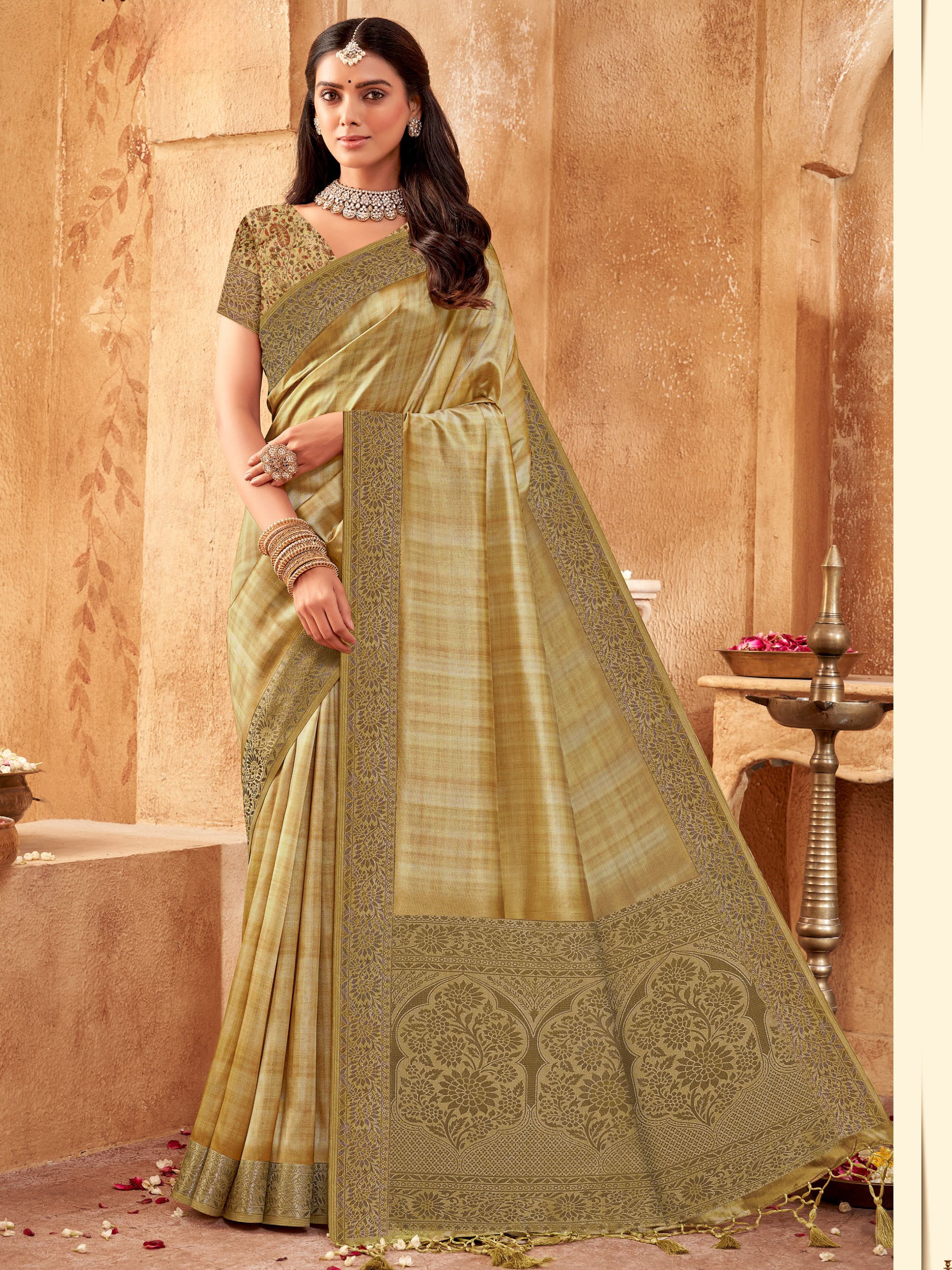 Suhani Saree
