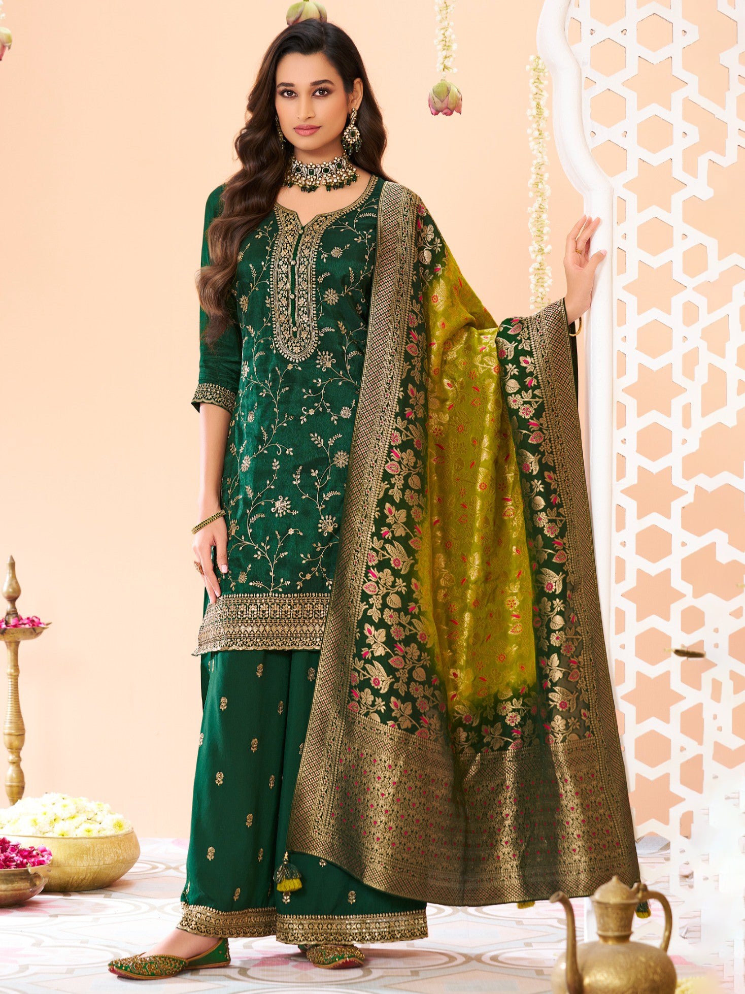 Aarya Palazzo Suit