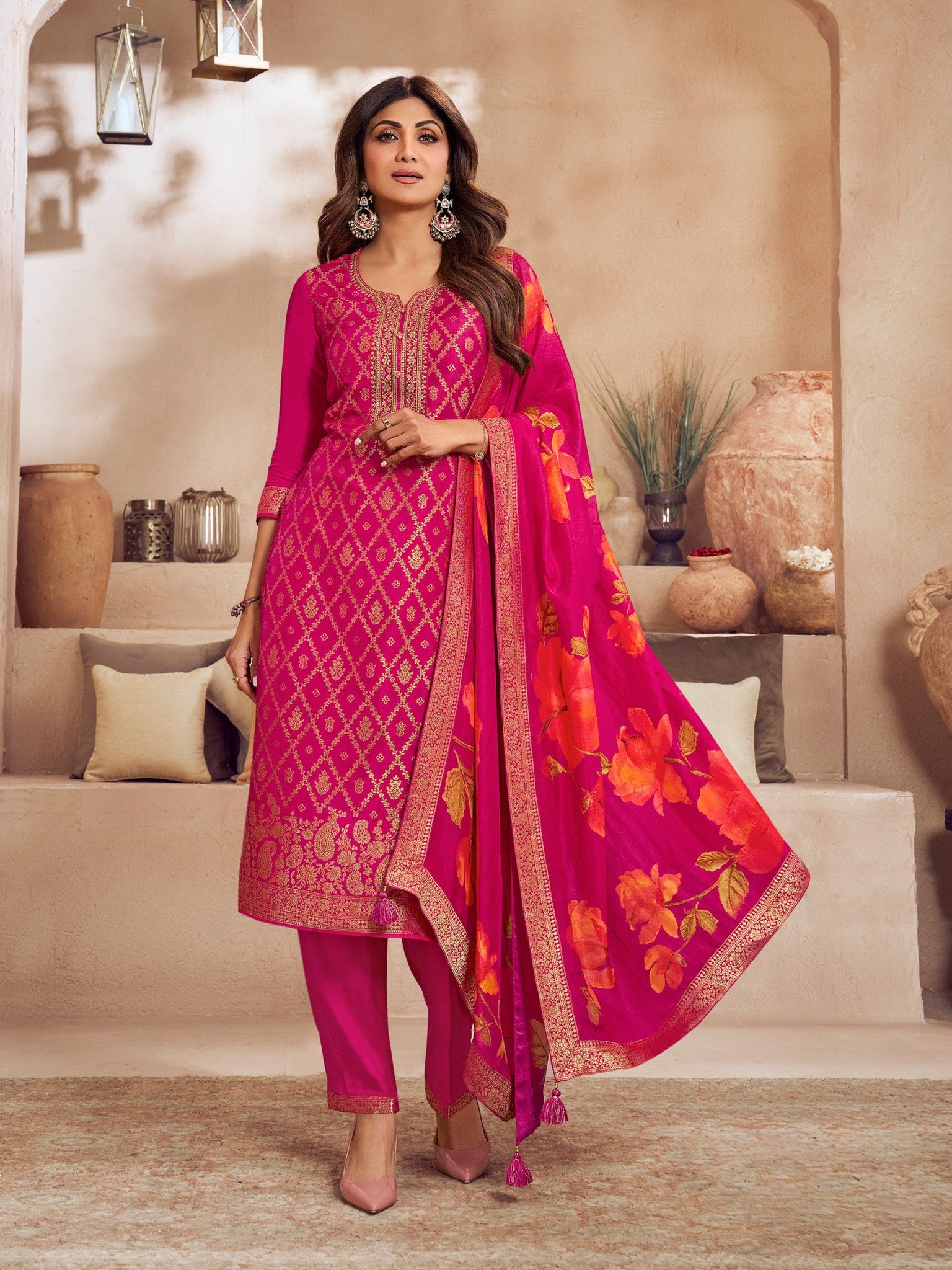 Nora Silk Emb Wk Straight Kameez & Pant