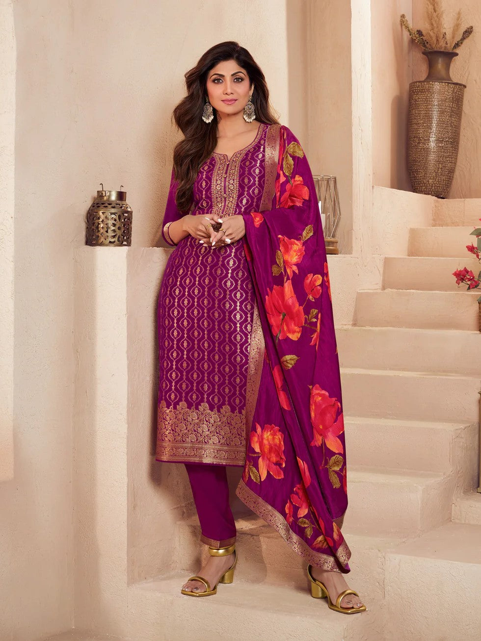 Mayra Straight Kameez & Pant