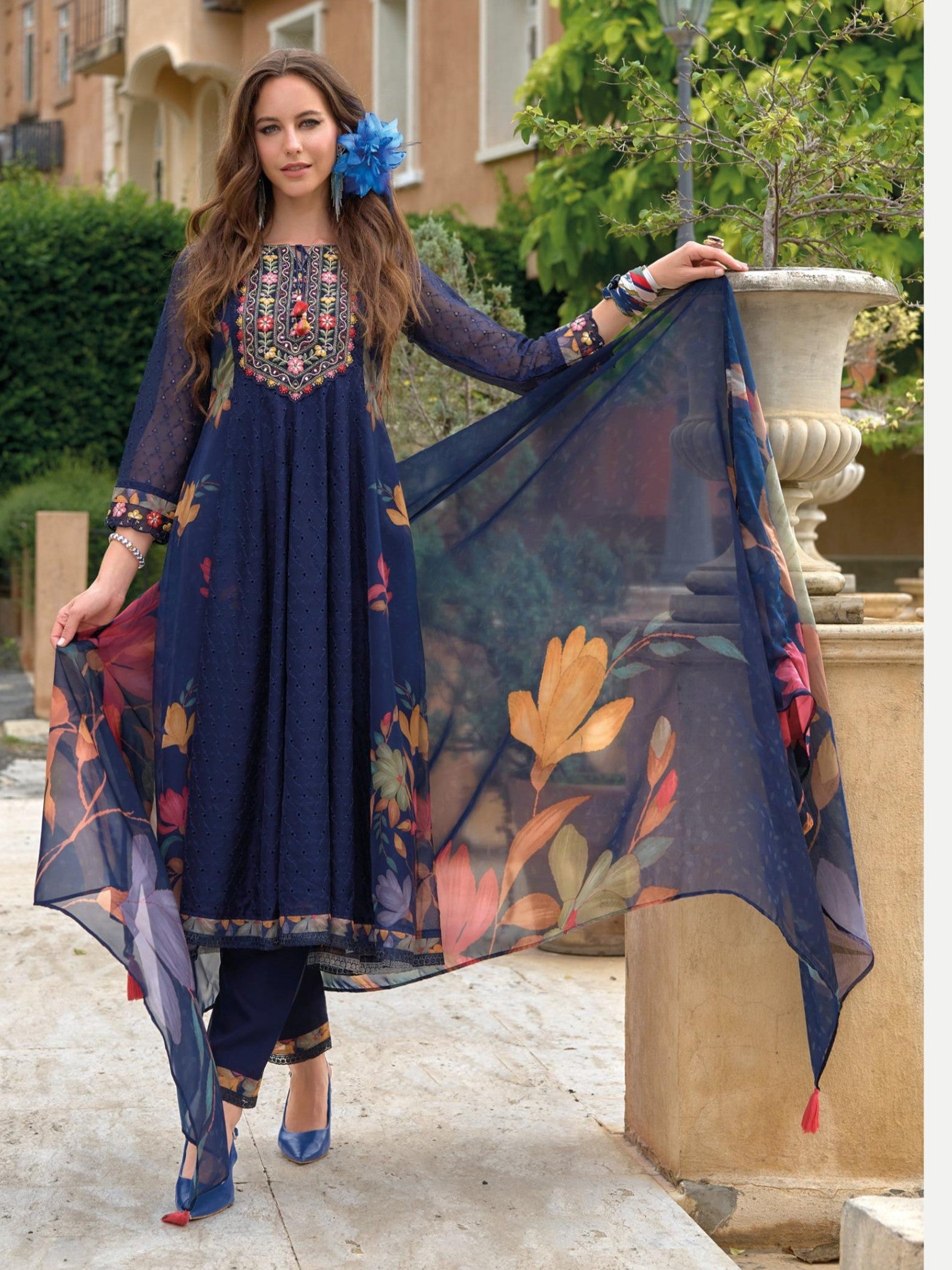 Naaz Flair Kamiz & Pant