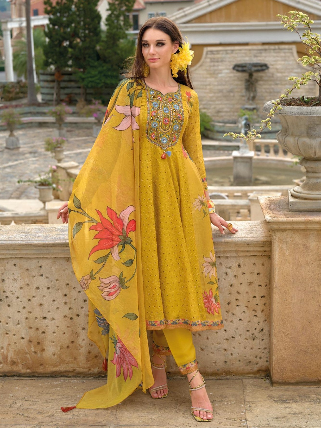 Naaz Flair Kamiz & Pant