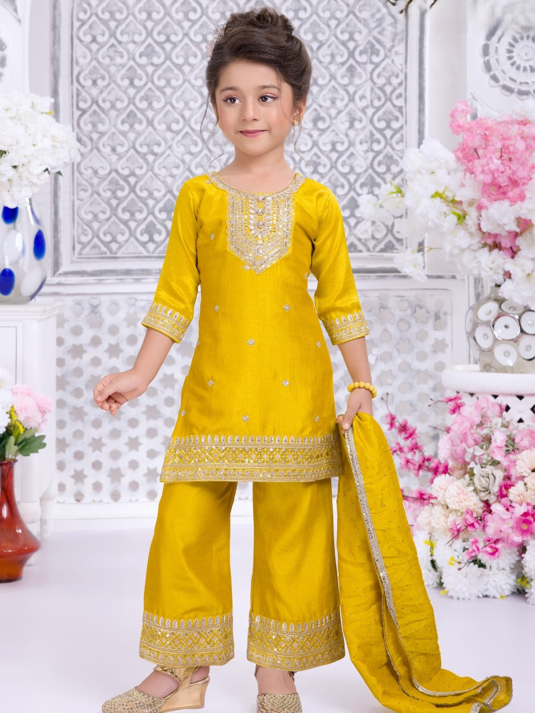 Sahi Palazzo Suit