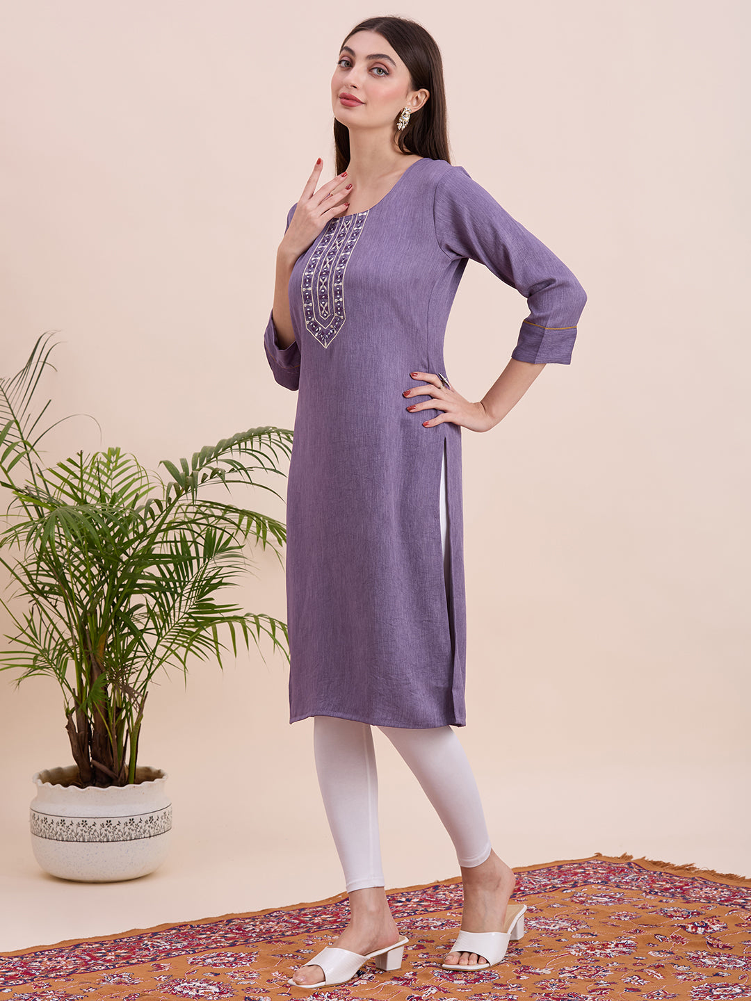 Zoya Kurti