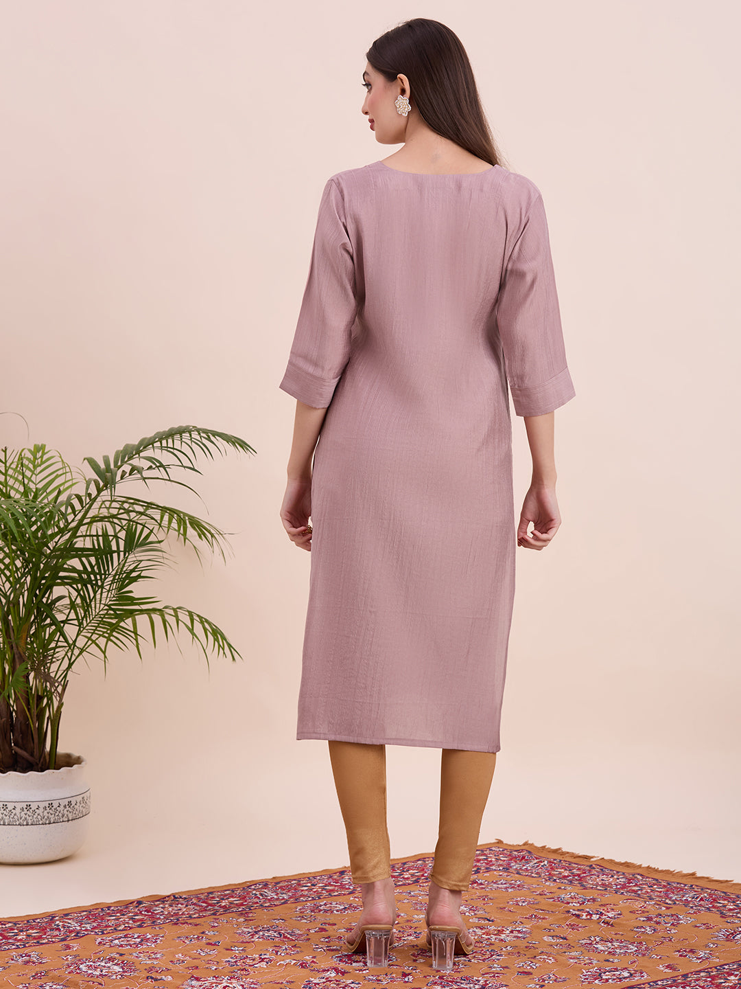 Shanya Kurti