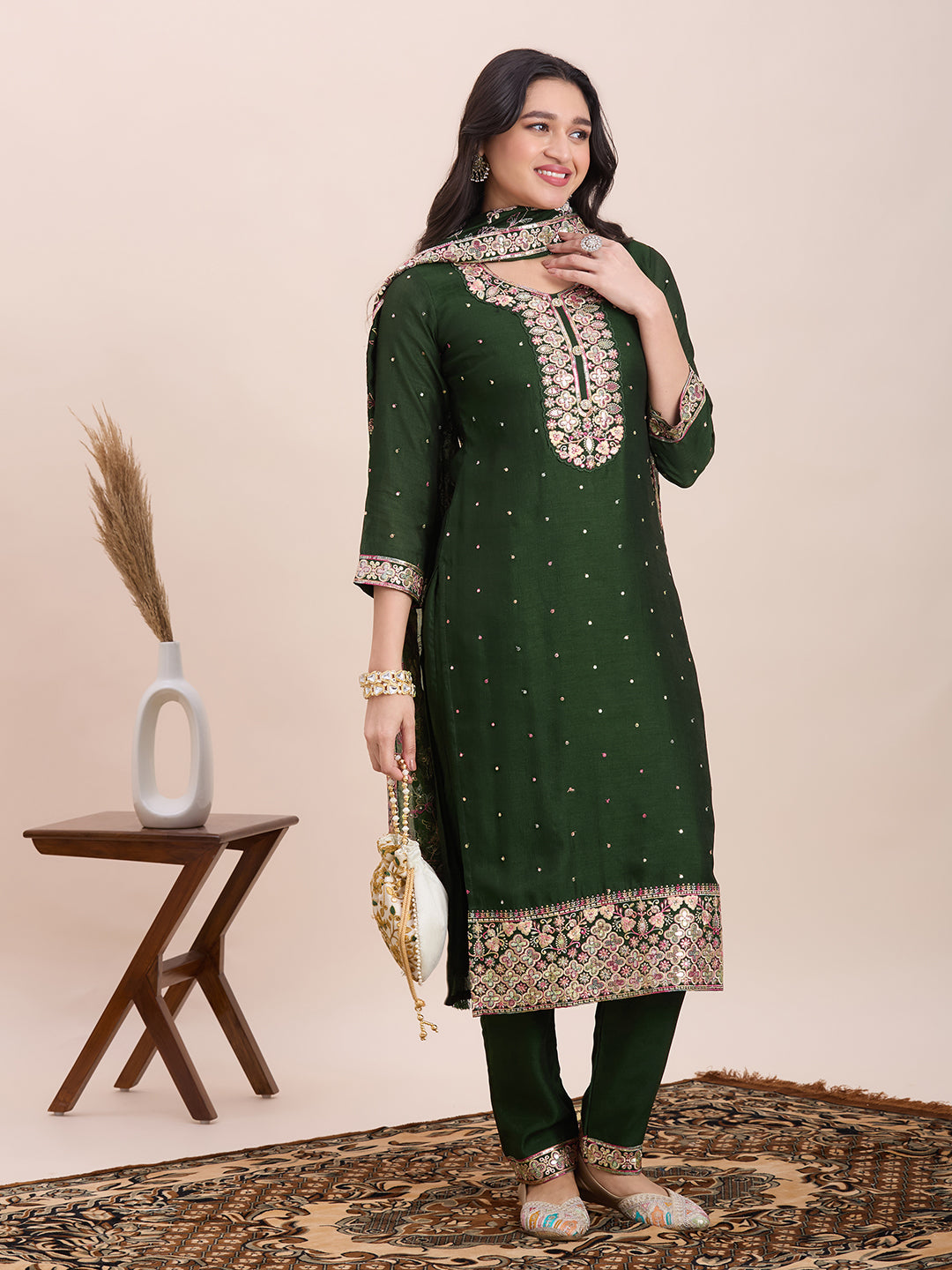 Naya Kamiz & Pant
